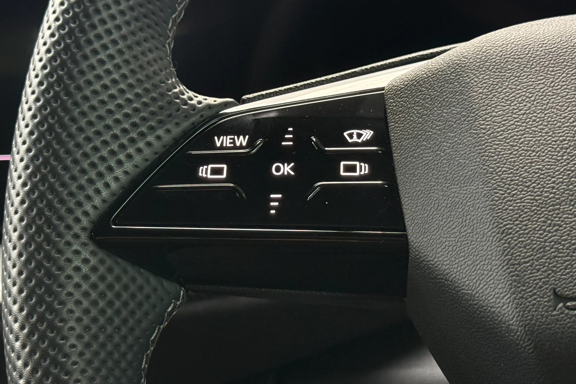 Audi Q5 thumbnail image number 8
