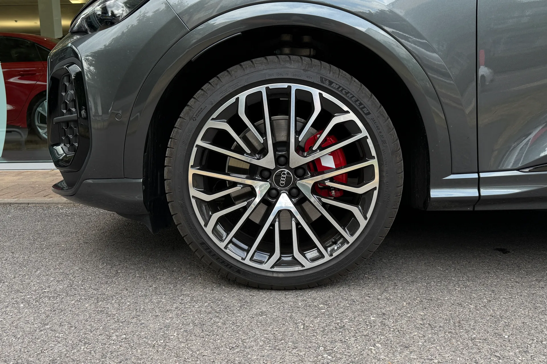 Audi Q5 thumbnail image number 5
