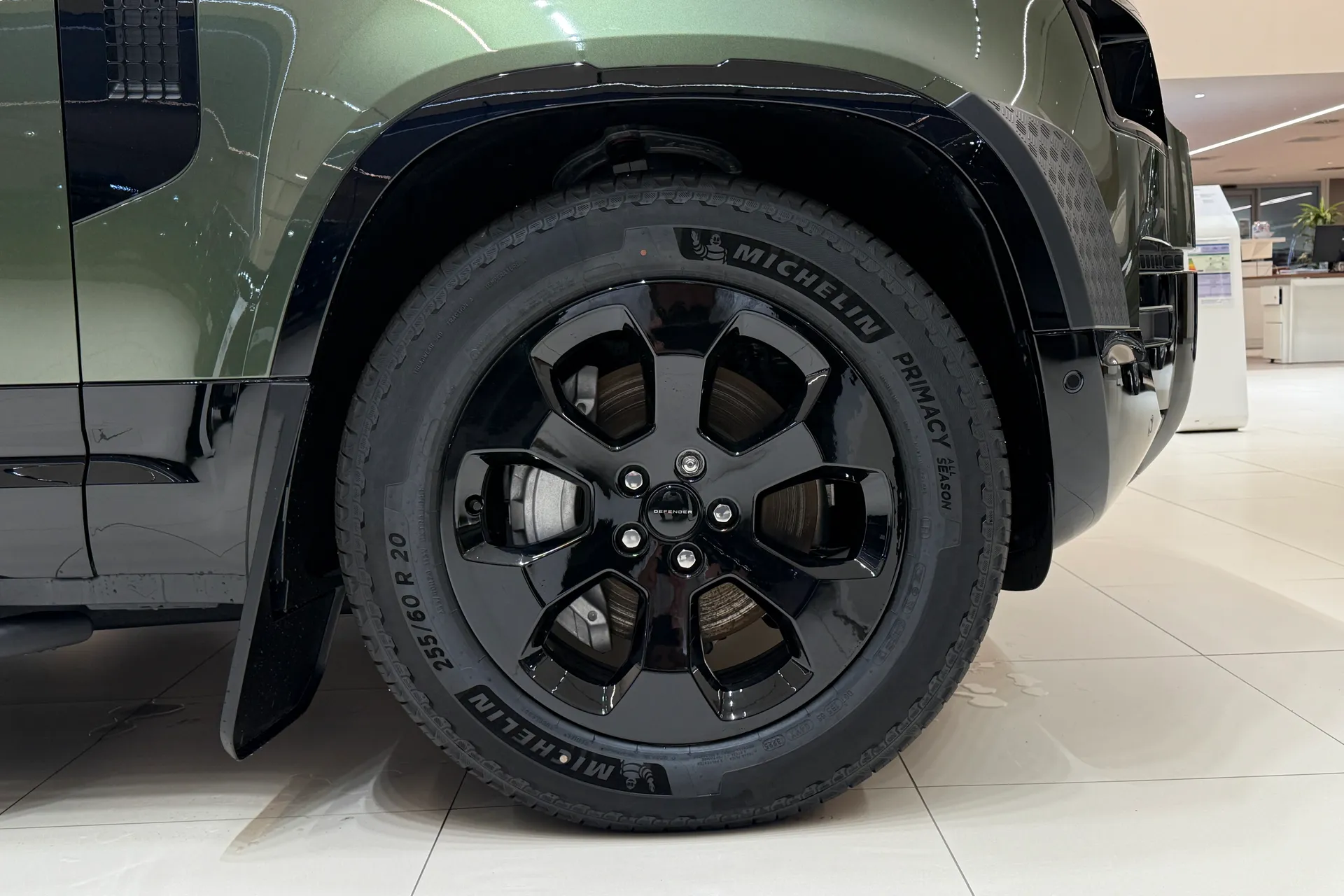 LAND ROVER Defender 90 thumbnail image number 11