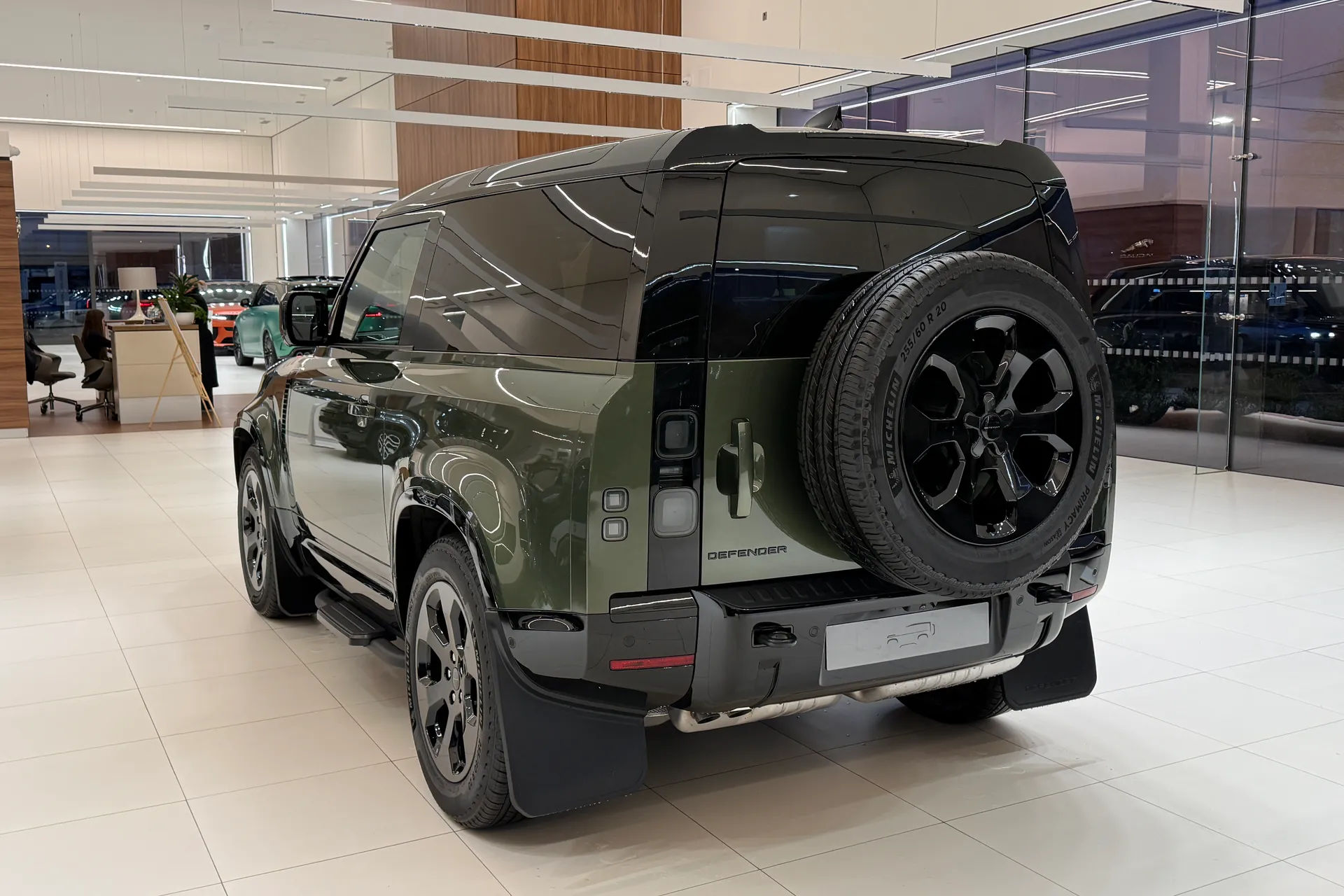 LAND ROVER Defender 90 thumbnail image number 15