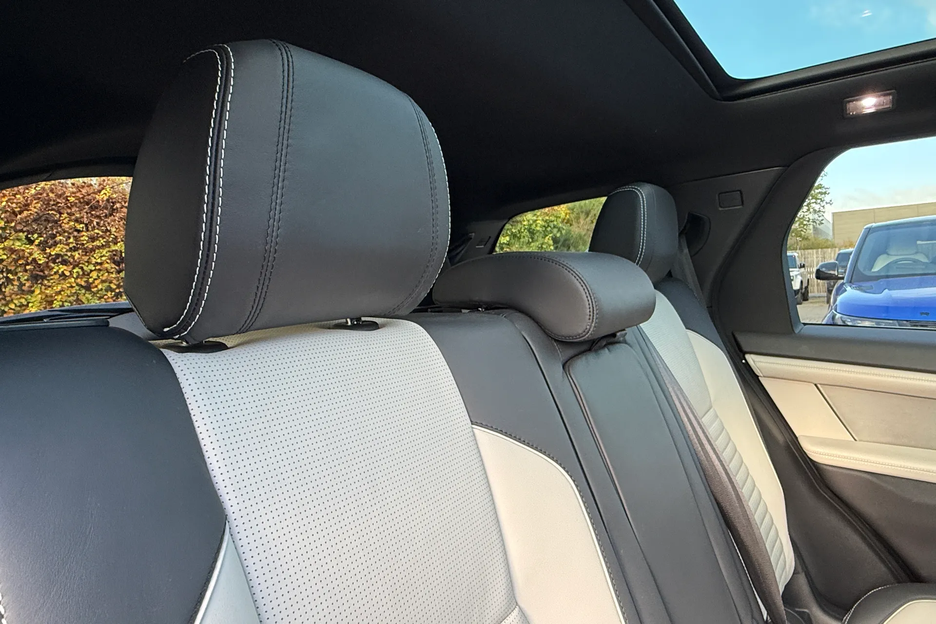 LAND ROVER DISCOVERY SPORT thumbnail image number 33