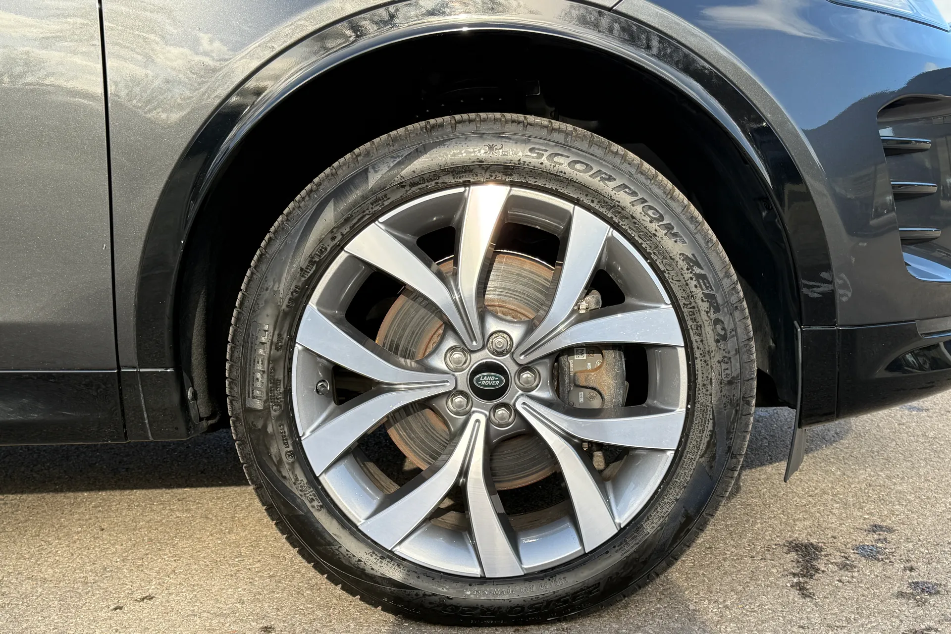 LAND ROVER DISCOVERY SPORT thumbnail image number 16