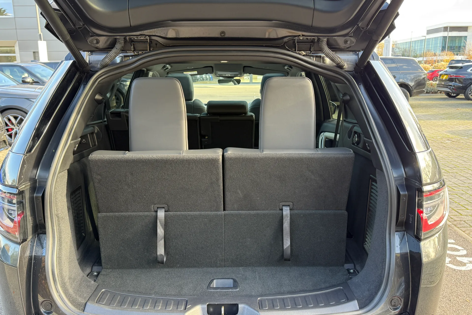 LAND ROVER DISCOVERY SPORT thumbnail image number 29