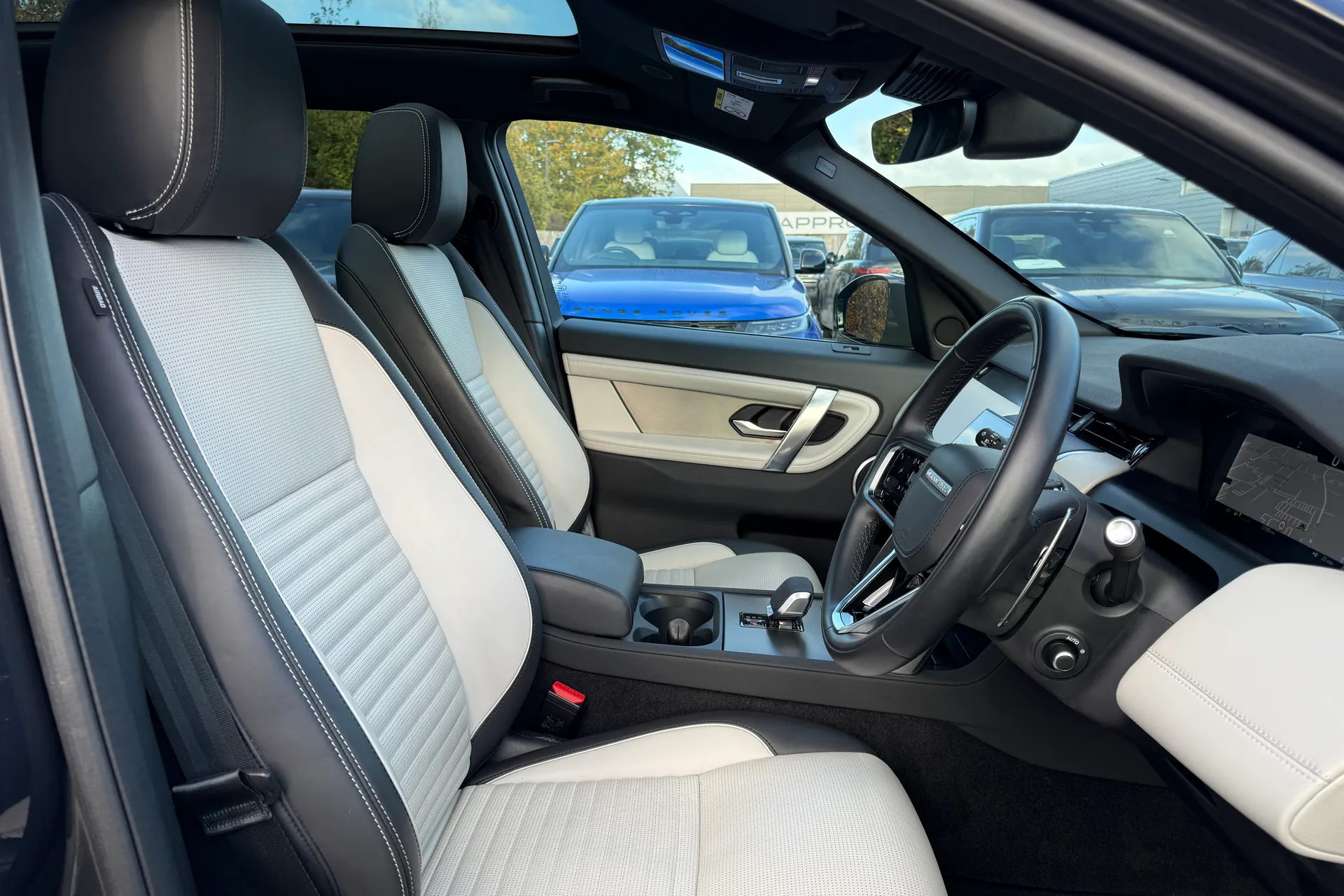 LAND ROVER DISCOVERY SPORT thumbnail image number 40