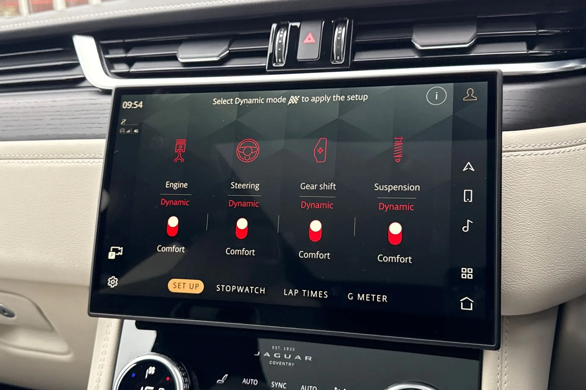 Jaguar F-PACE thumbnail image number 59