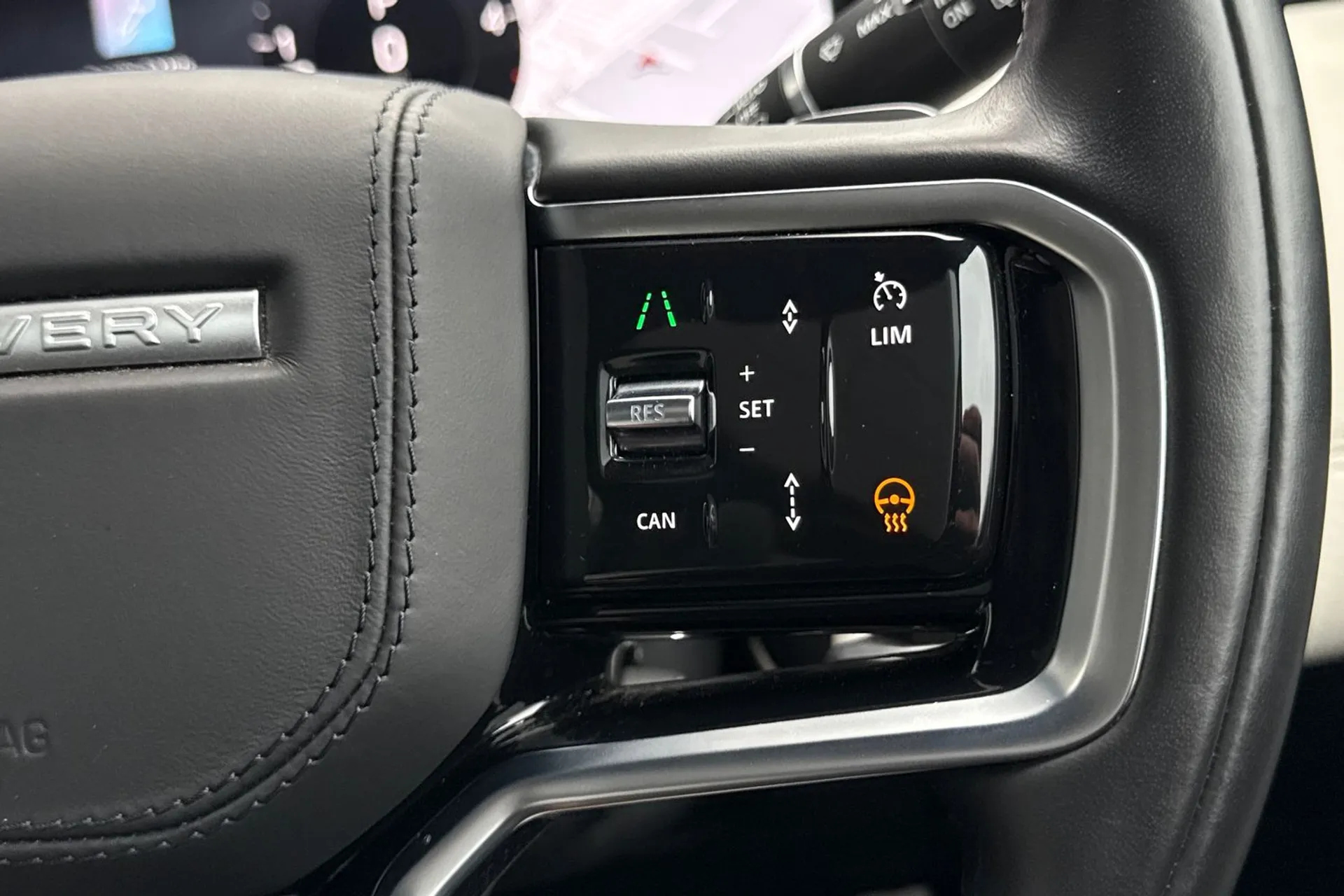 LAND ROVER DISCOVERY SPORT thumbnail image number 41