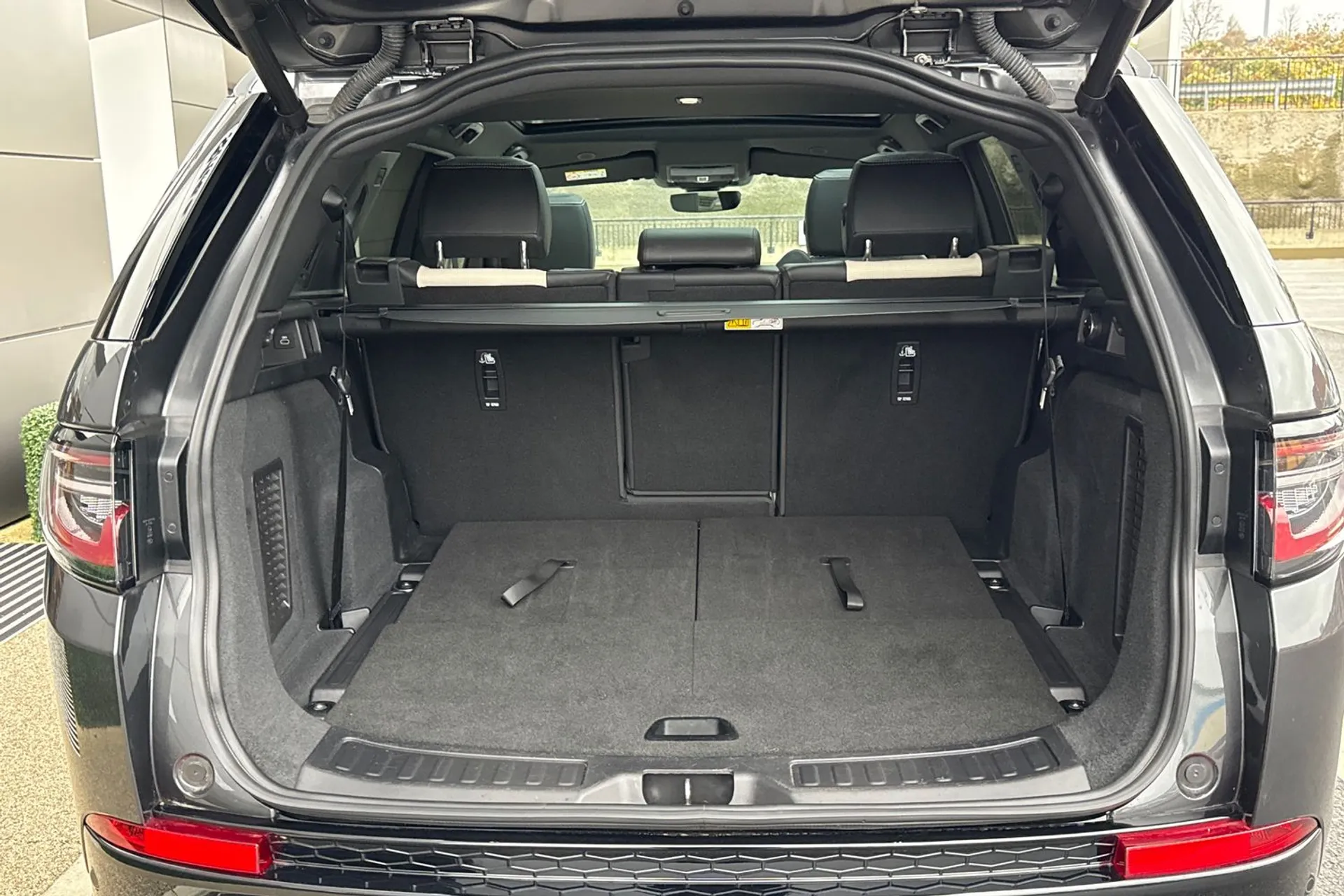 LAND ROVER DISCOVERY SPORT thumbnail image number 44