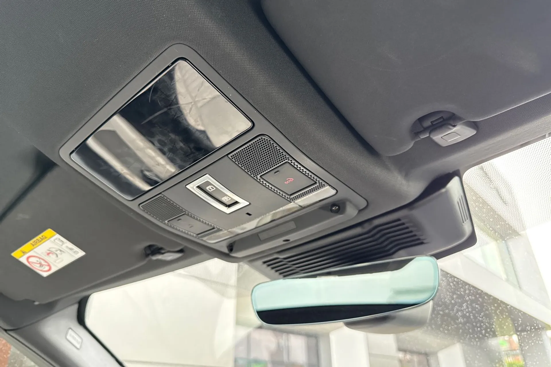 LAND ROVER DISCOVERY SPORT thumbnail image number 60