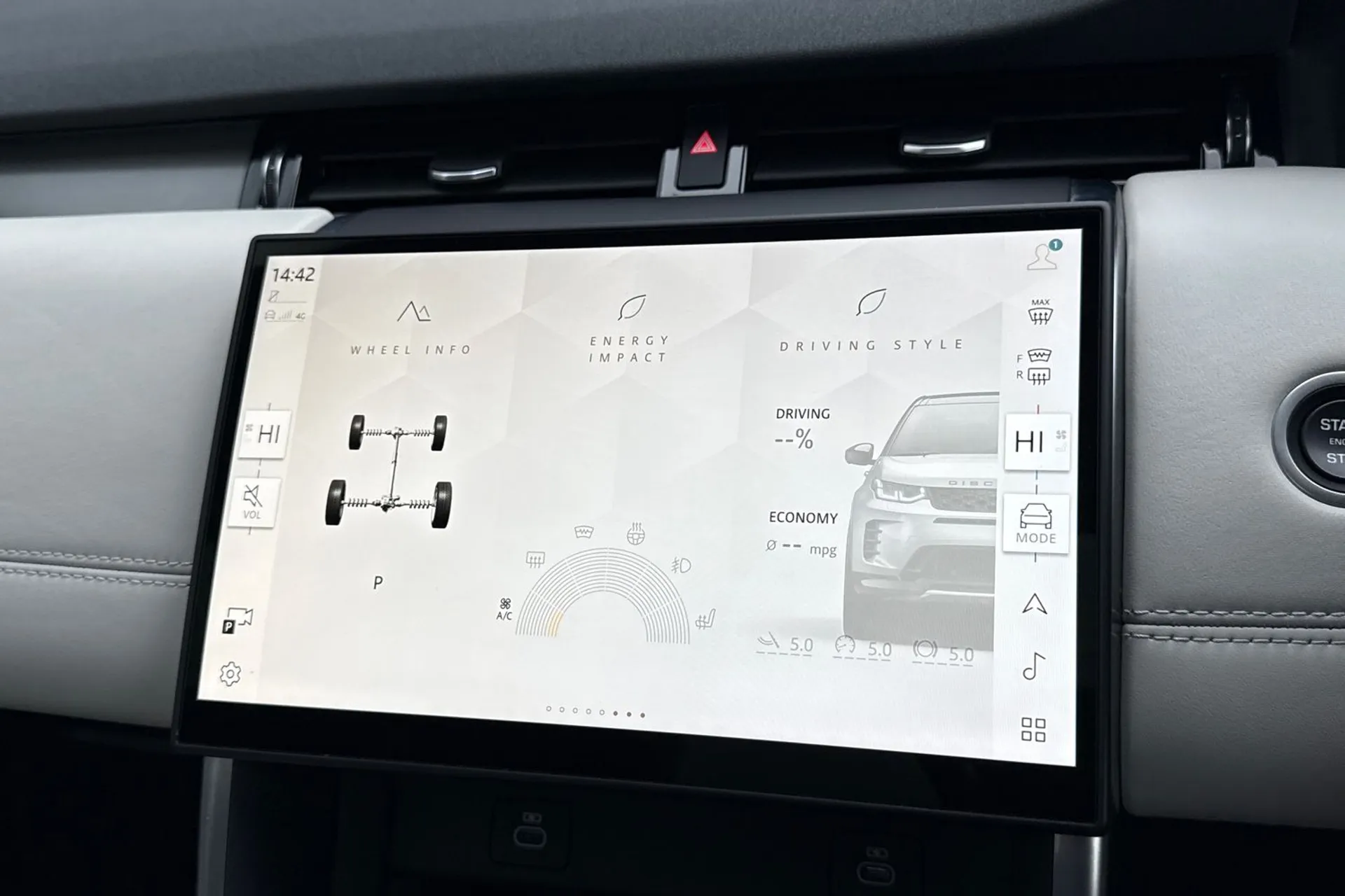 LAND ROVER DISCOVERY SPORT thumbnail image number 64