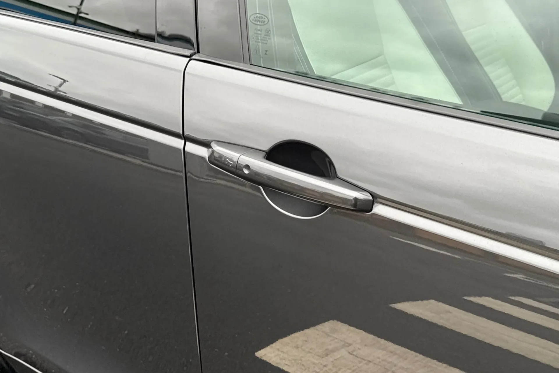 LAND ROVER DISCOVERY SPORT thumbnail image number 31