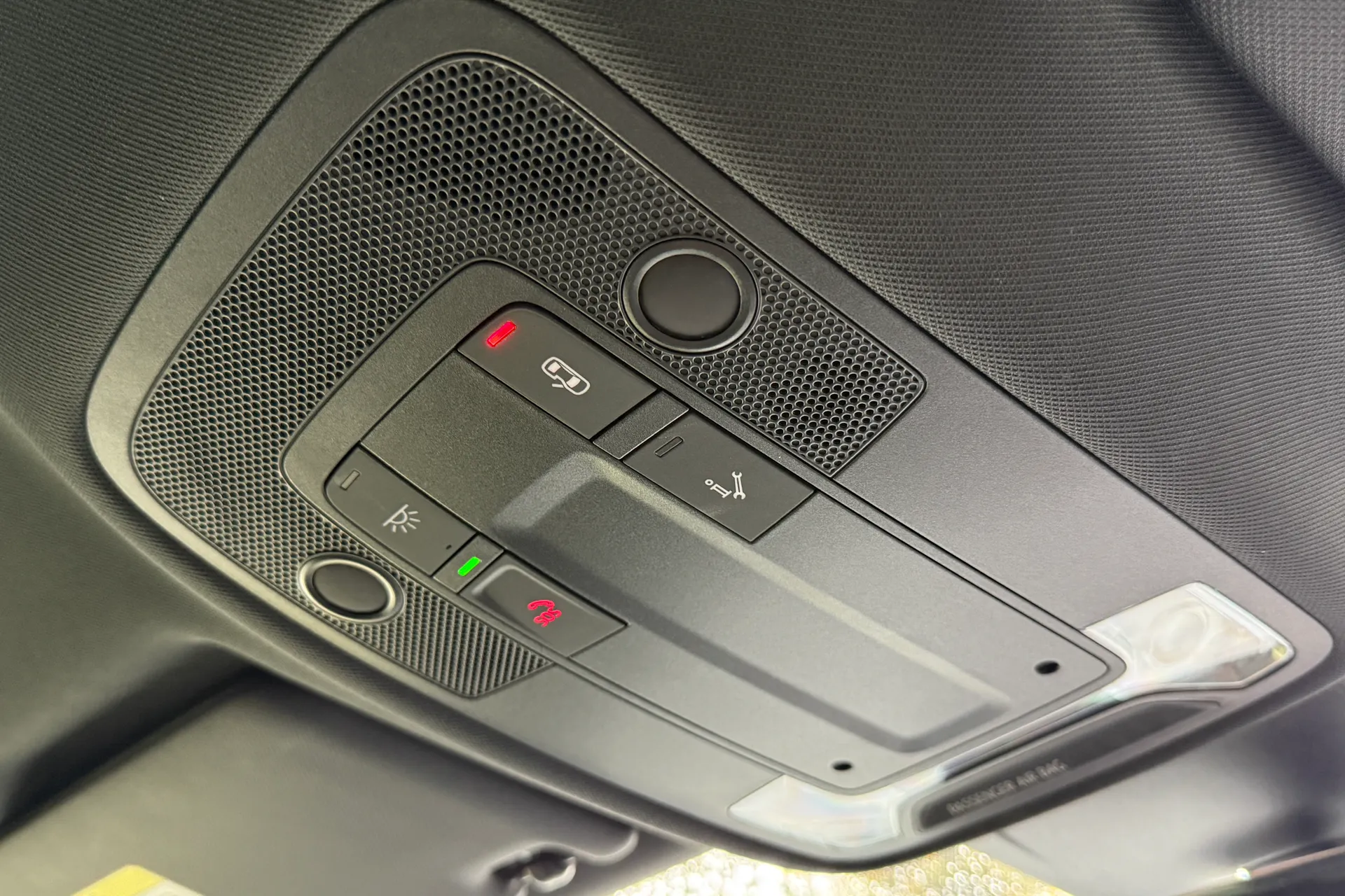 Audi Q3 thumbnail image number 27