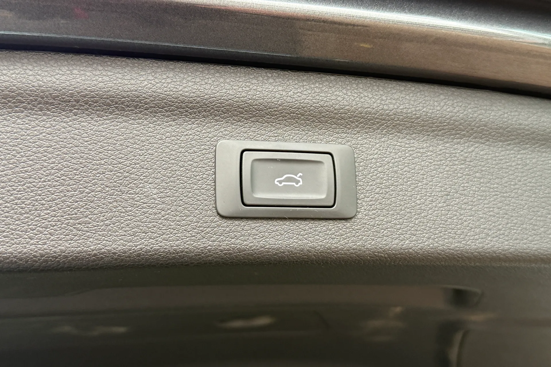 Audi Q3 thumbnail image number 47