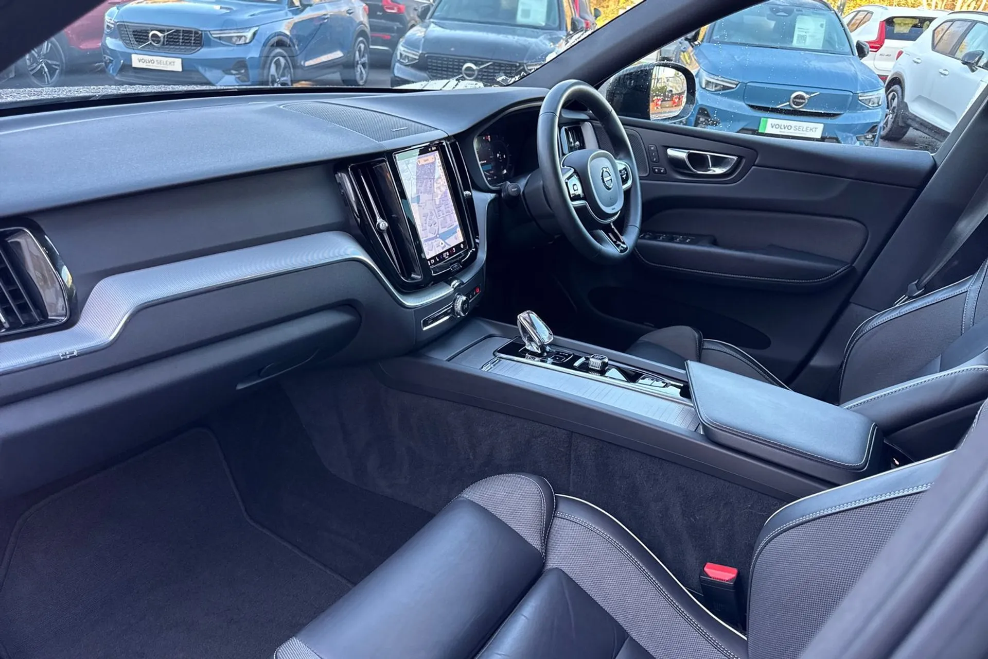 Volvo XC60 thumbnail image number 27