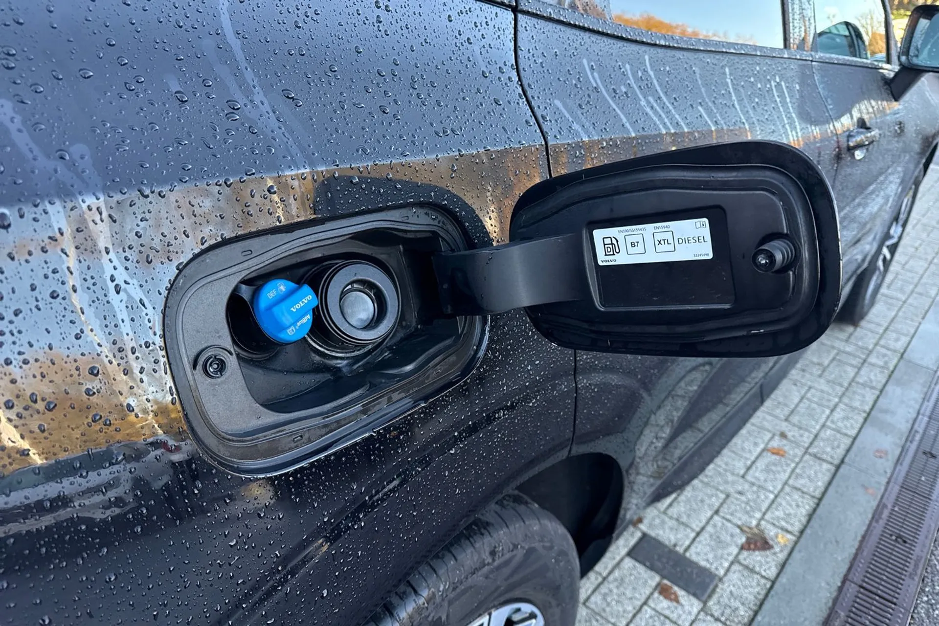 Volvo XC60 thumbnail image number 19