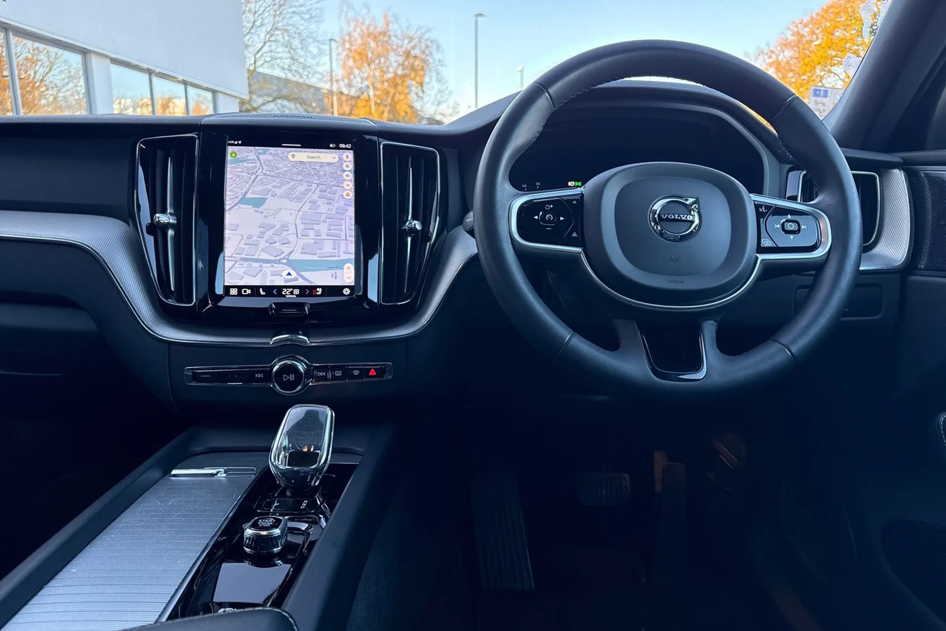 Volvo XC60 thumbnail image number 34