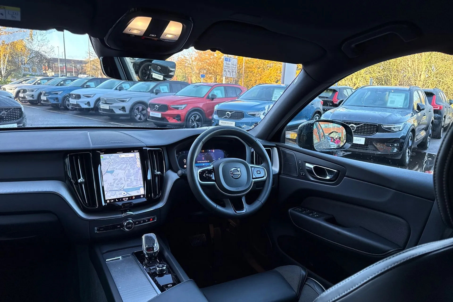 Volvo XC60 thumbnail image number 33