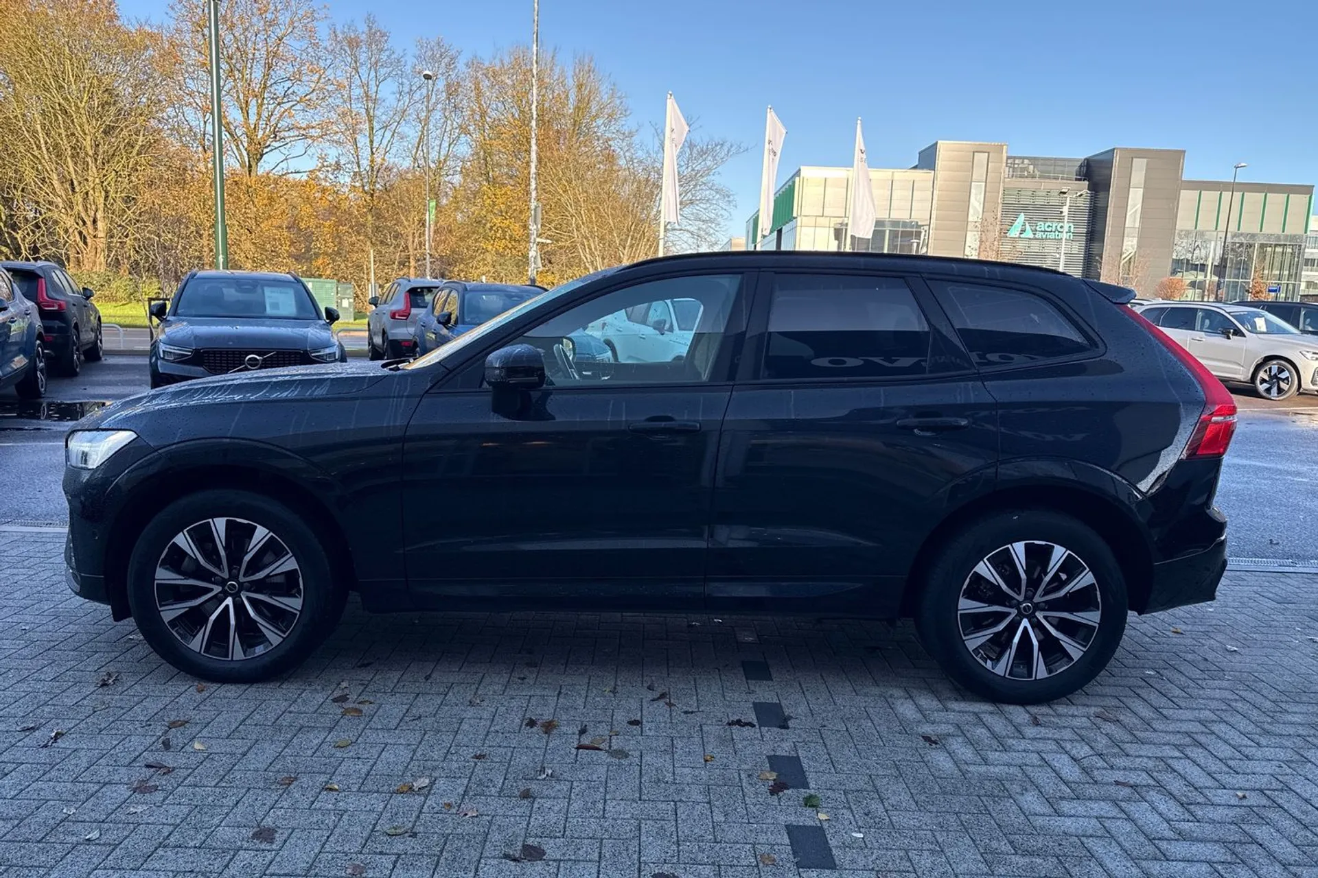 Volvo XC60 thumbnail image number 11