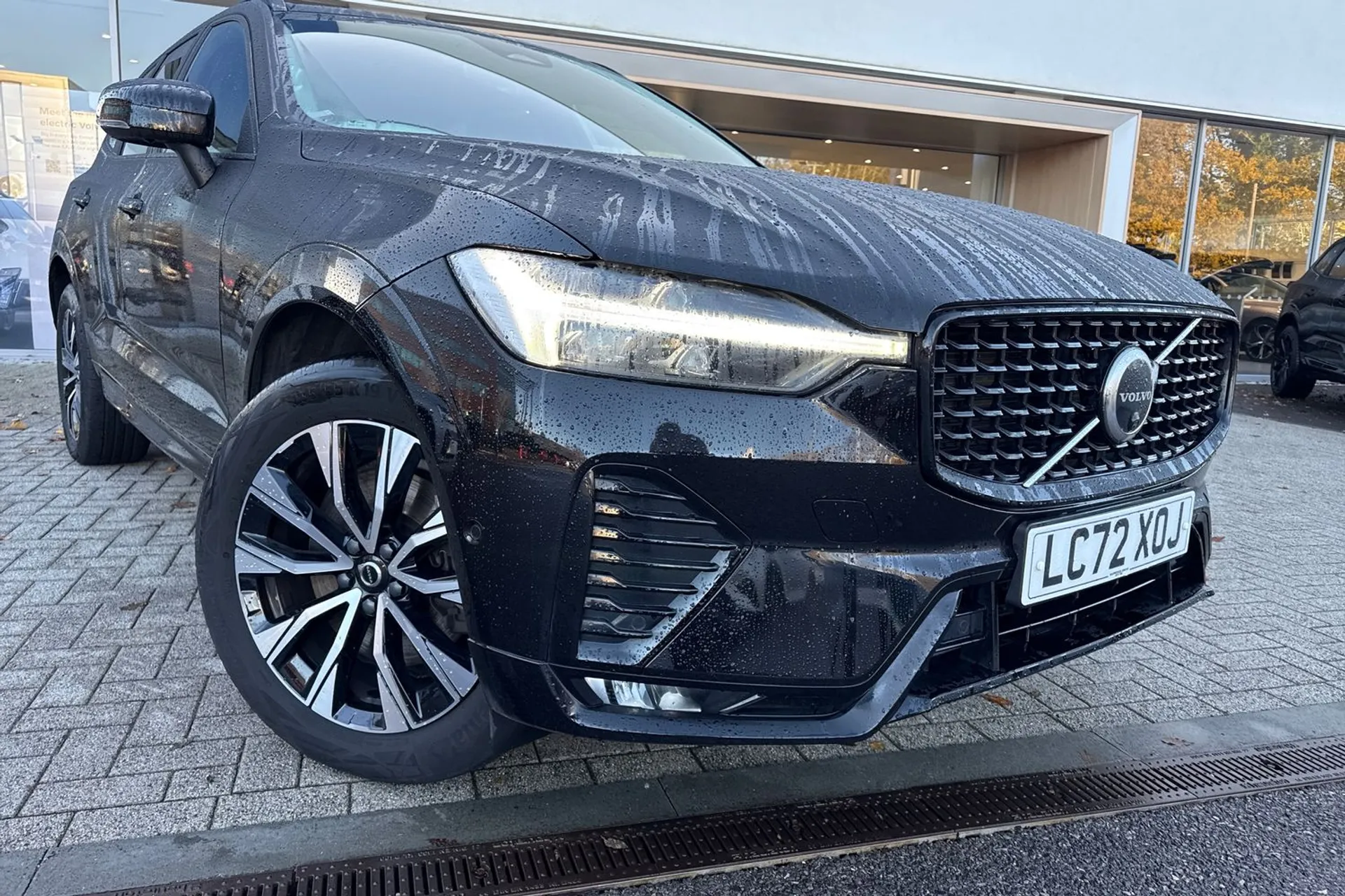 Volvo XC60 thumbnail image number 7