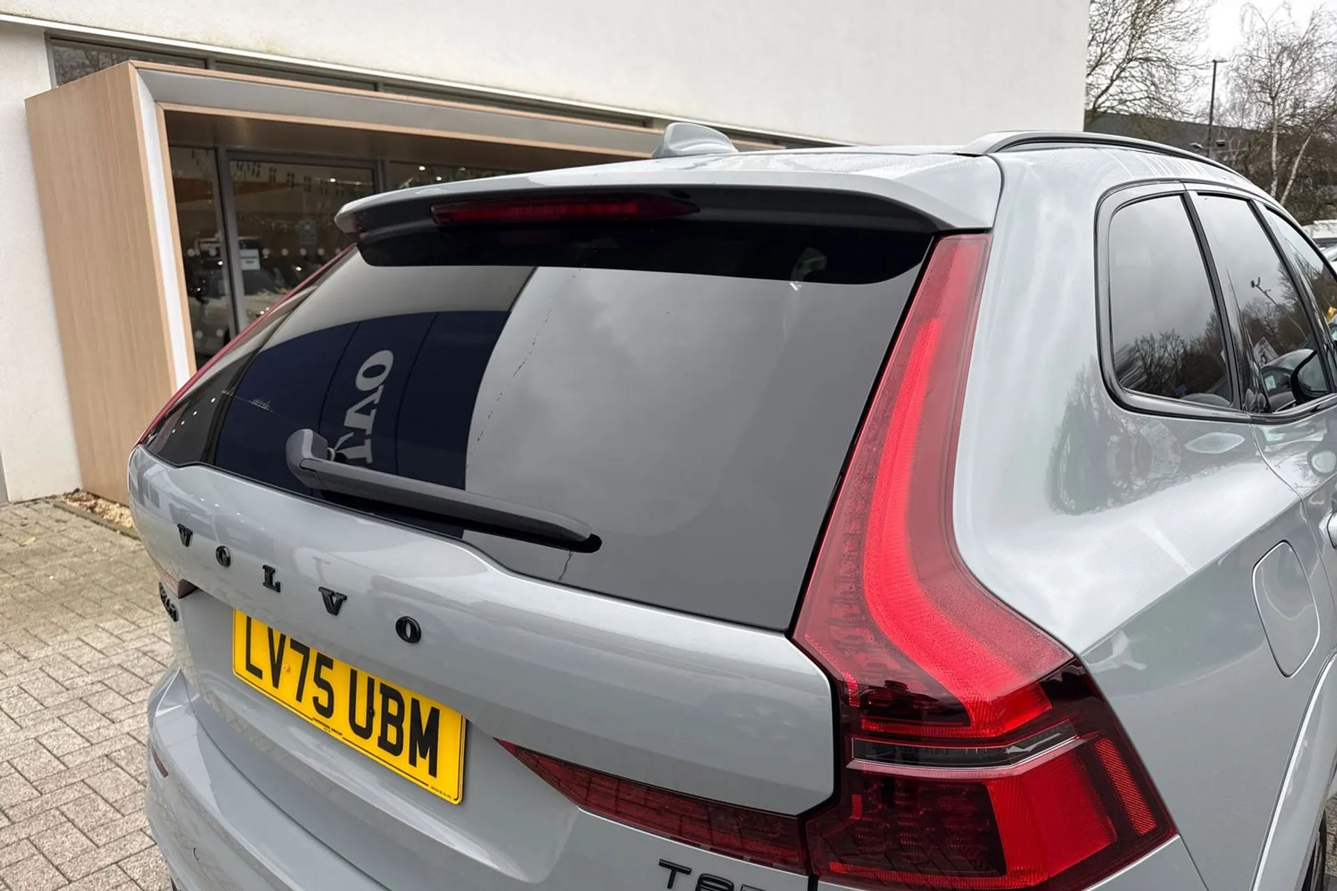 Volvo XC60 thumbnail image number 16