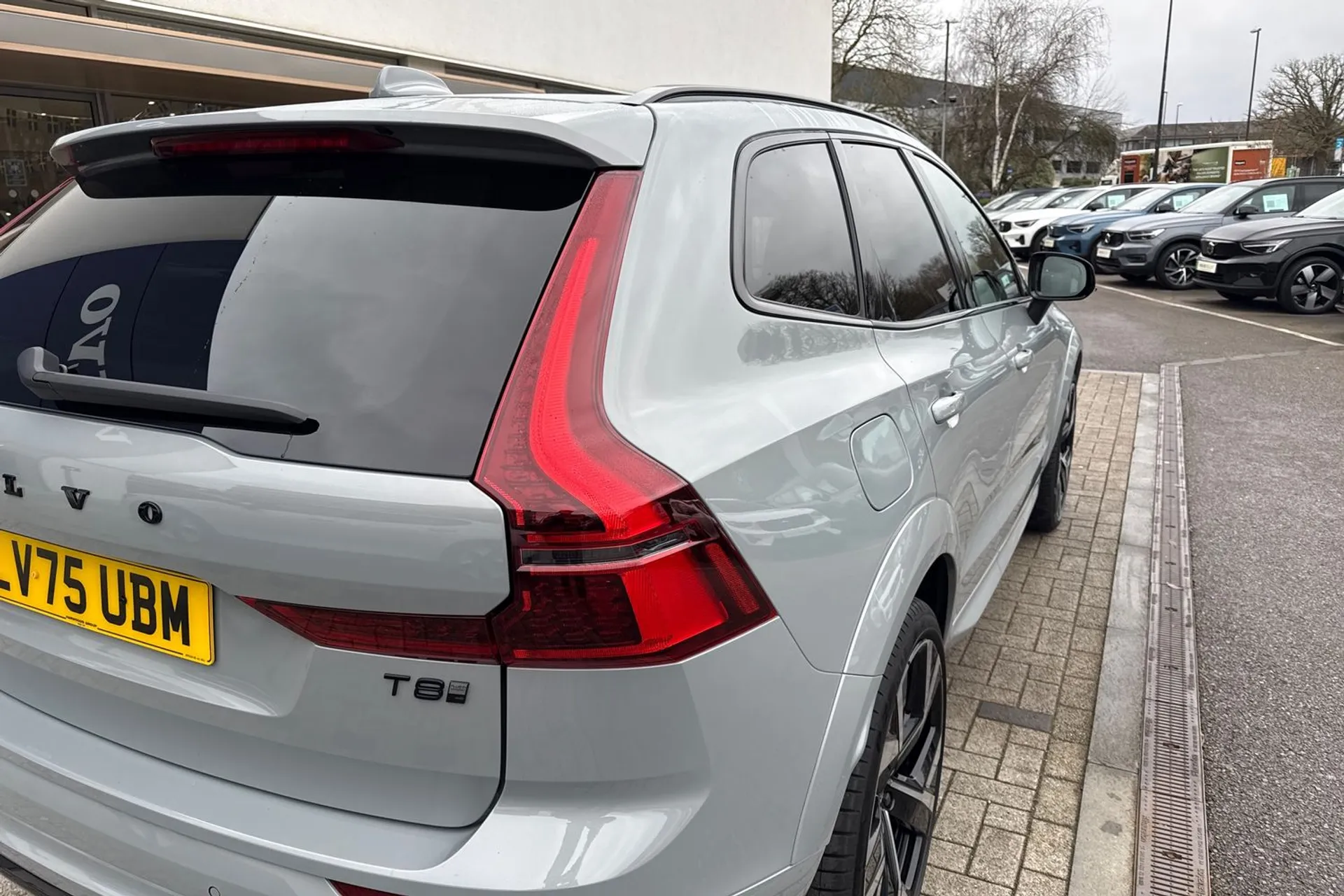 Volvo XC60 thumbnail image number 15