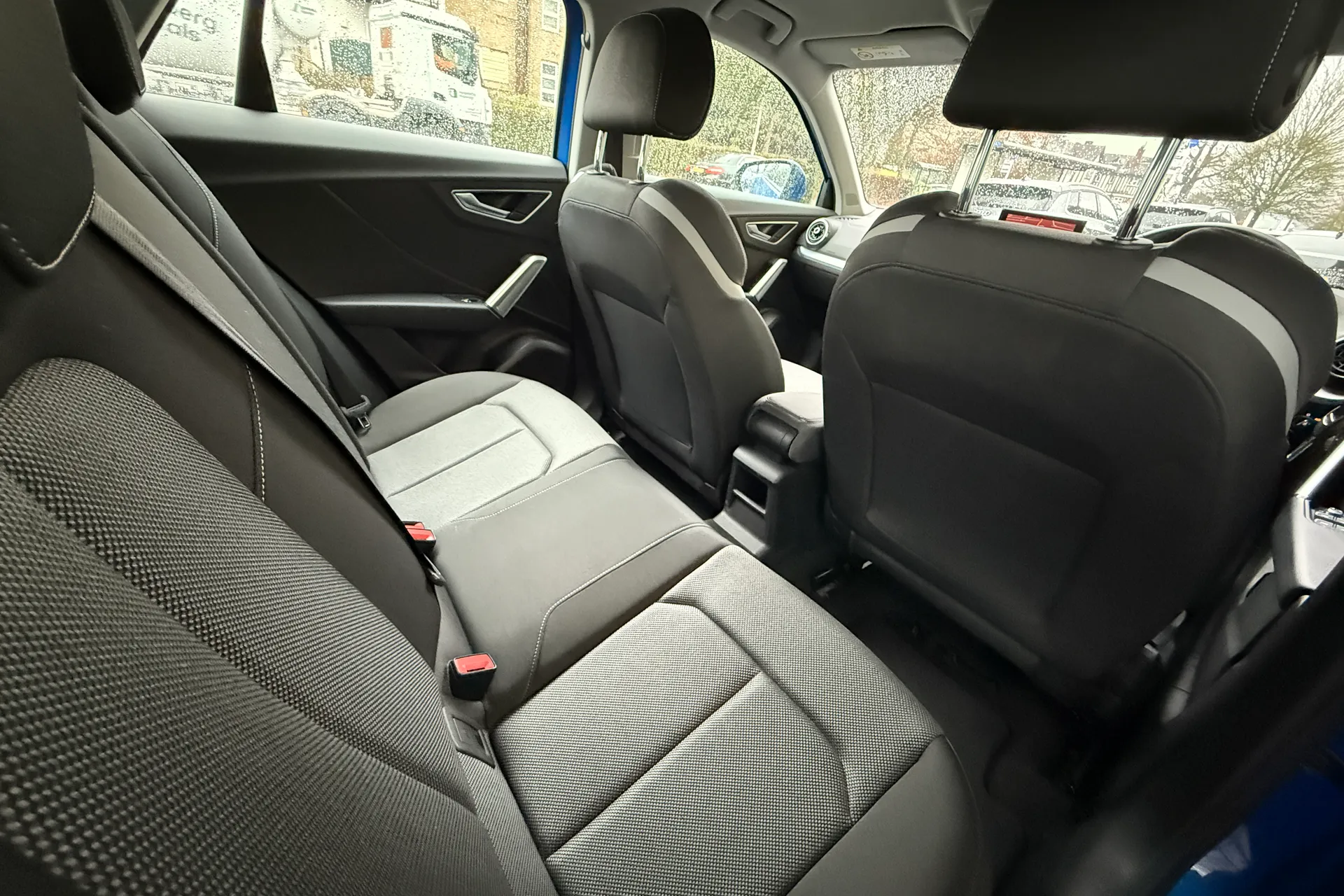 Audi Q2 thumbnail image number 35