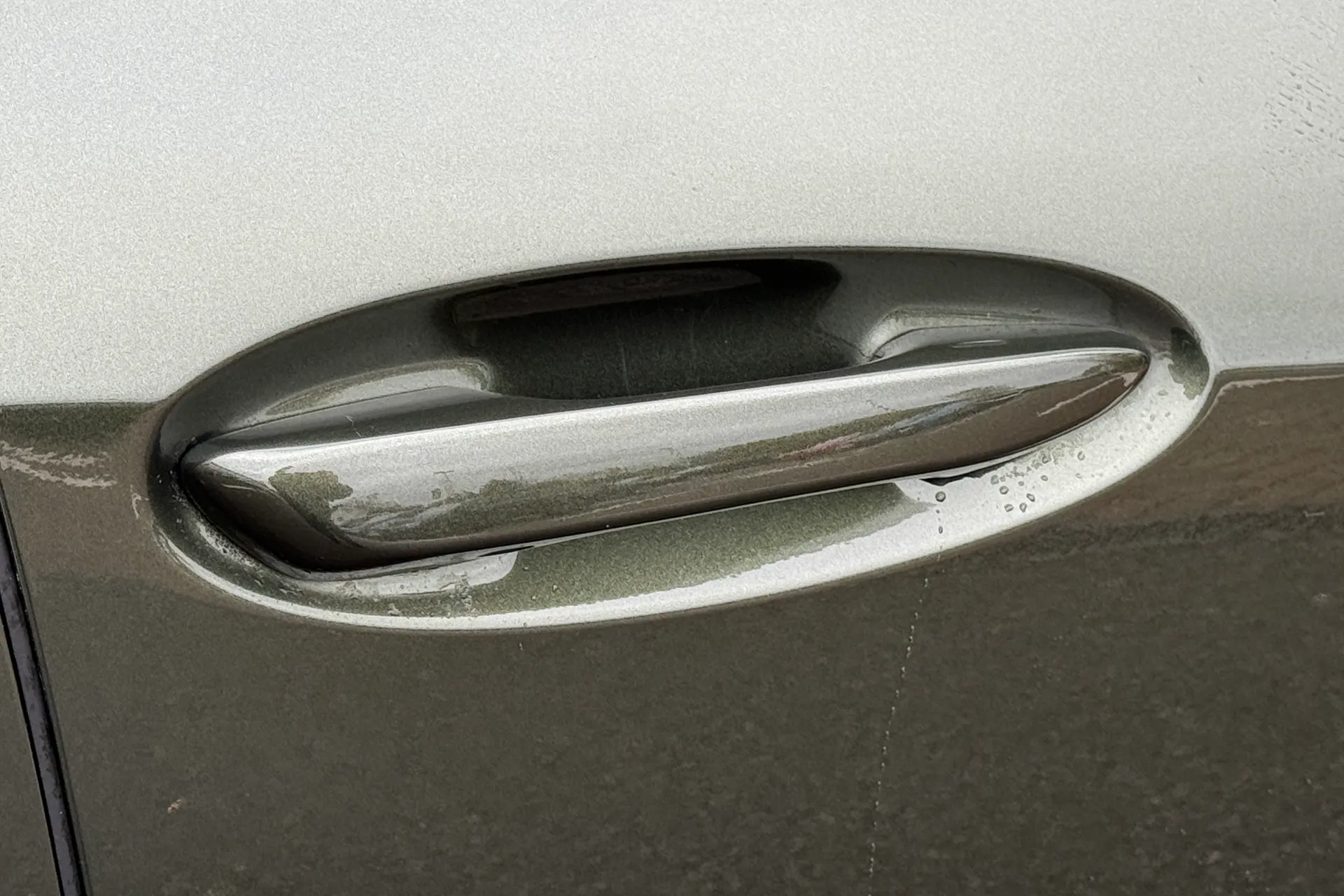 LEXUS UX thumbnail image number 51