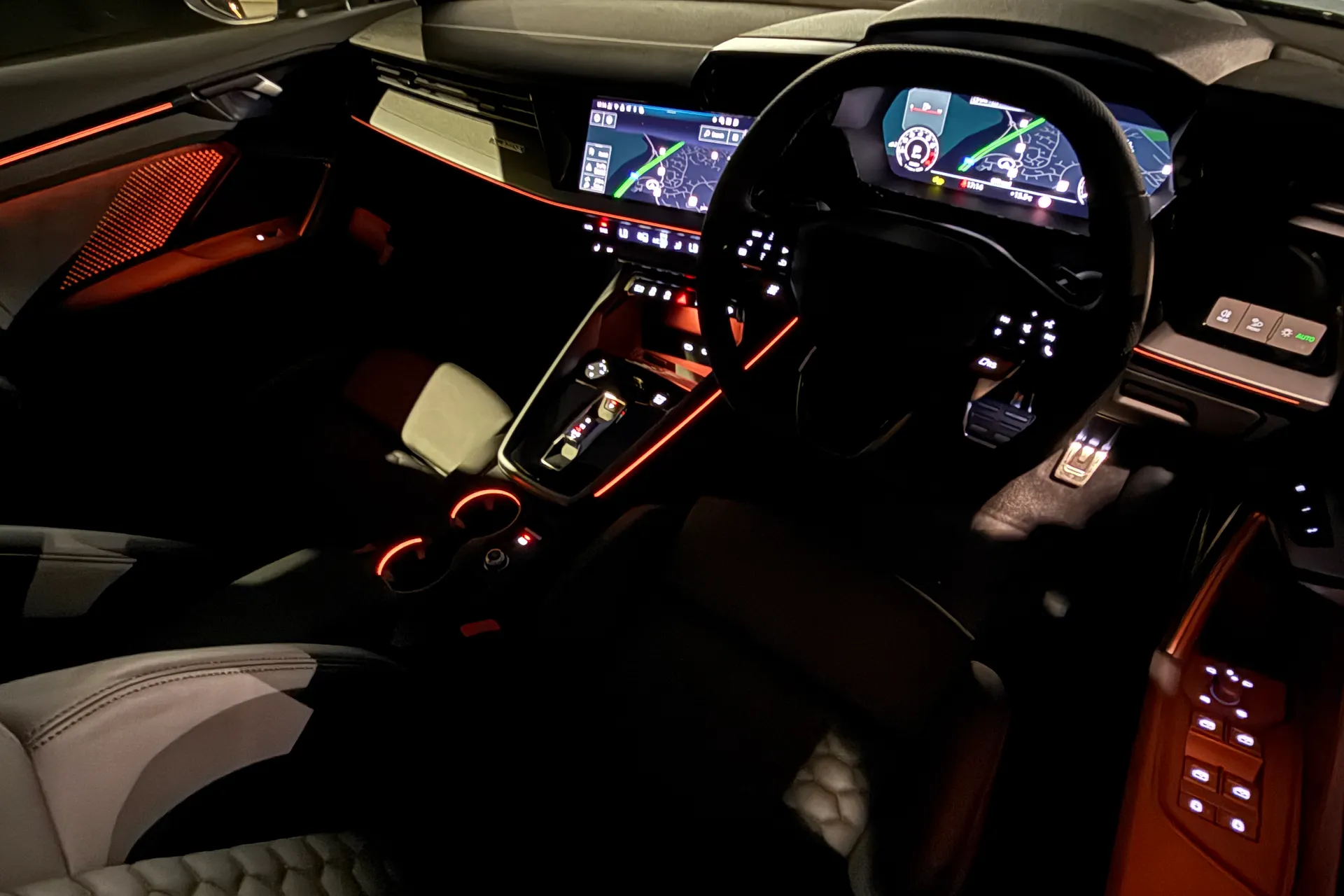 Audi RS3 thumbnail image number 15