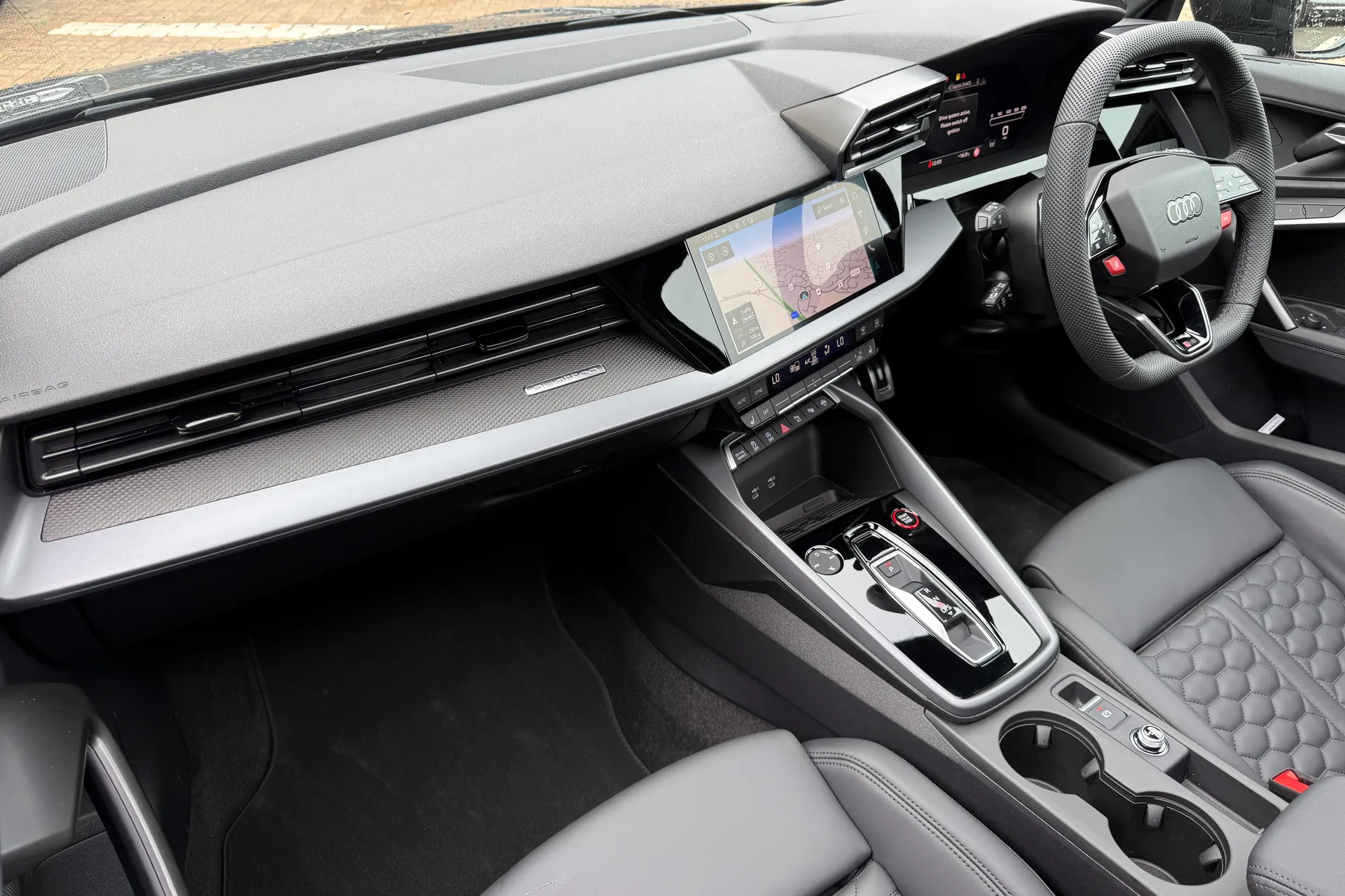 Audi RS3 thumbnail image number 19