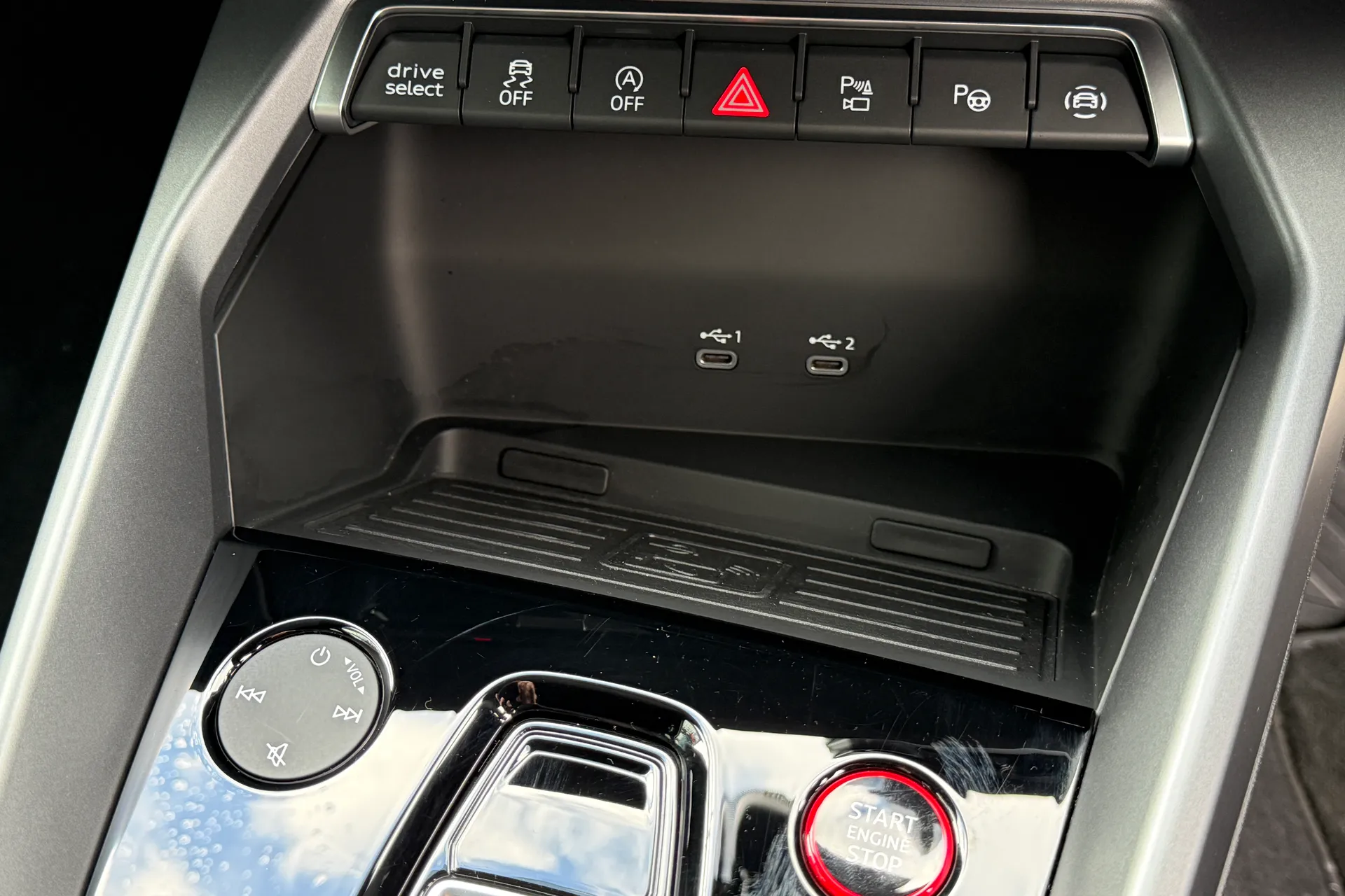 Audi RS3 thumbnail image number 56