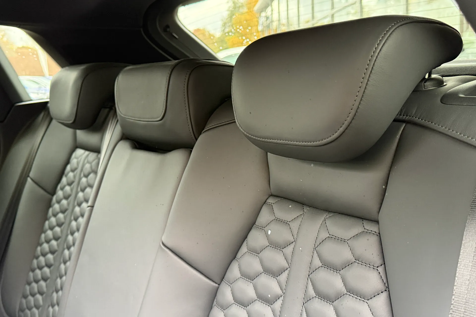 Audi RS3 thumbnail image number 30