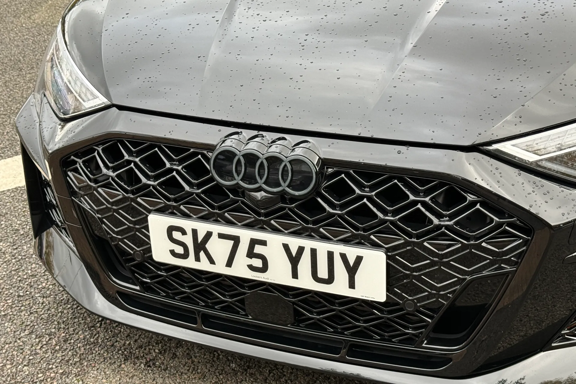 Audi RS3 thumbnail image number 25