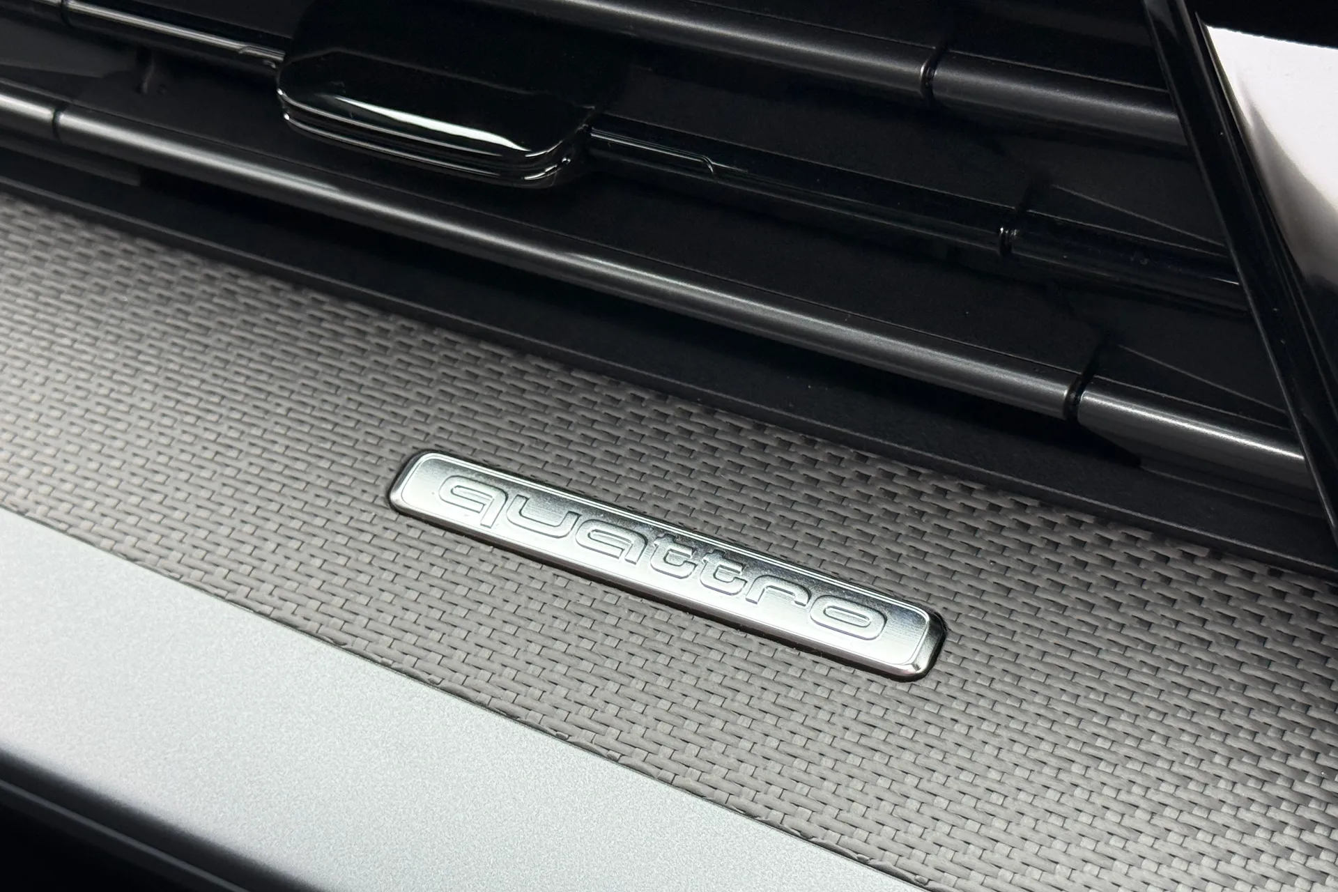 Audi RS3 thumbnail image number 61