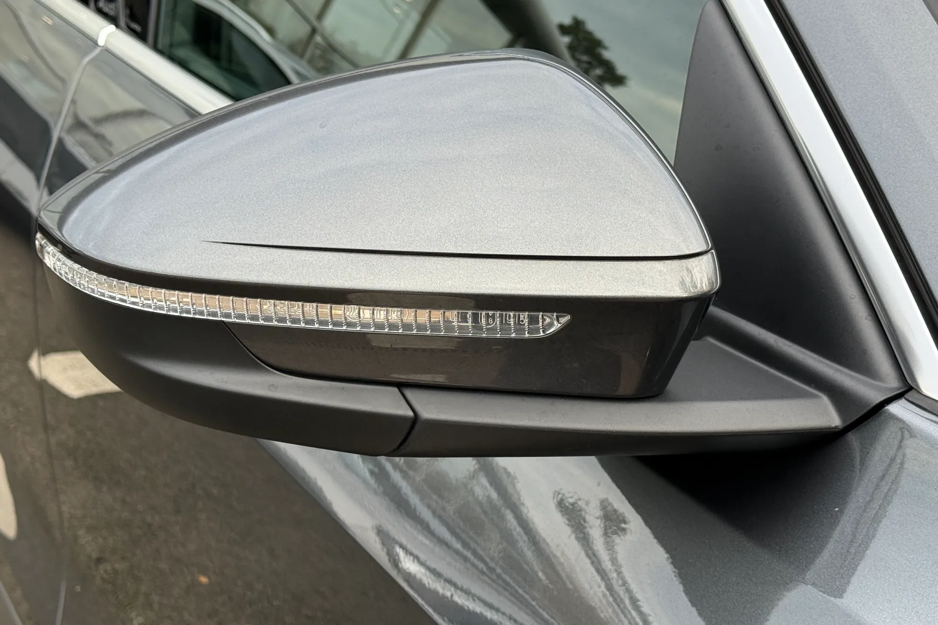 Audi Q5 thumbnail image number 7