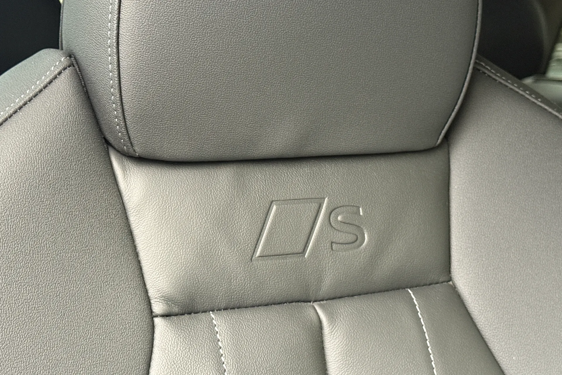 Audi Q5 thumbnail image number 46