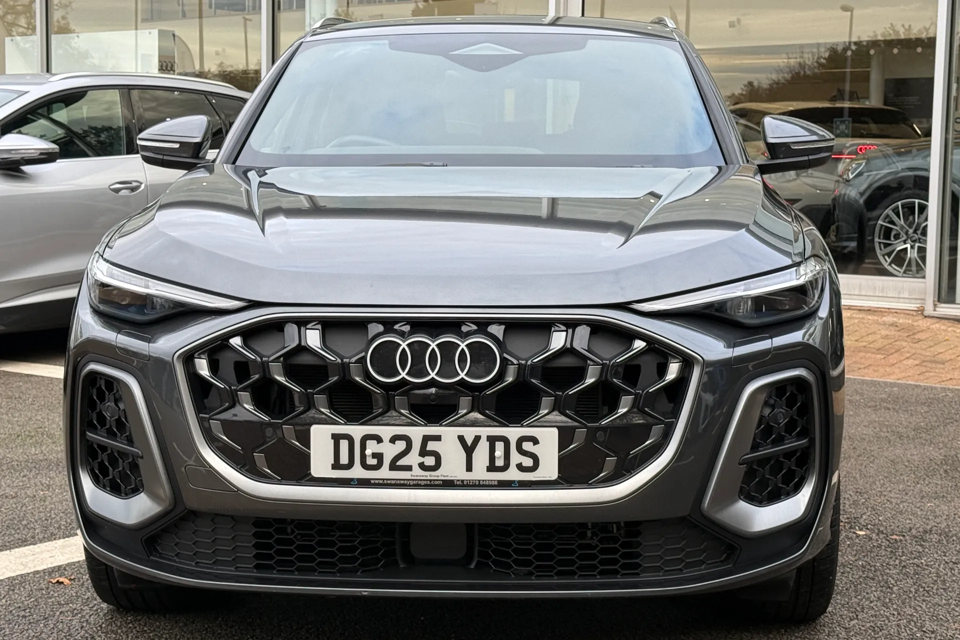 Audi Q5 thumbnail image number 22