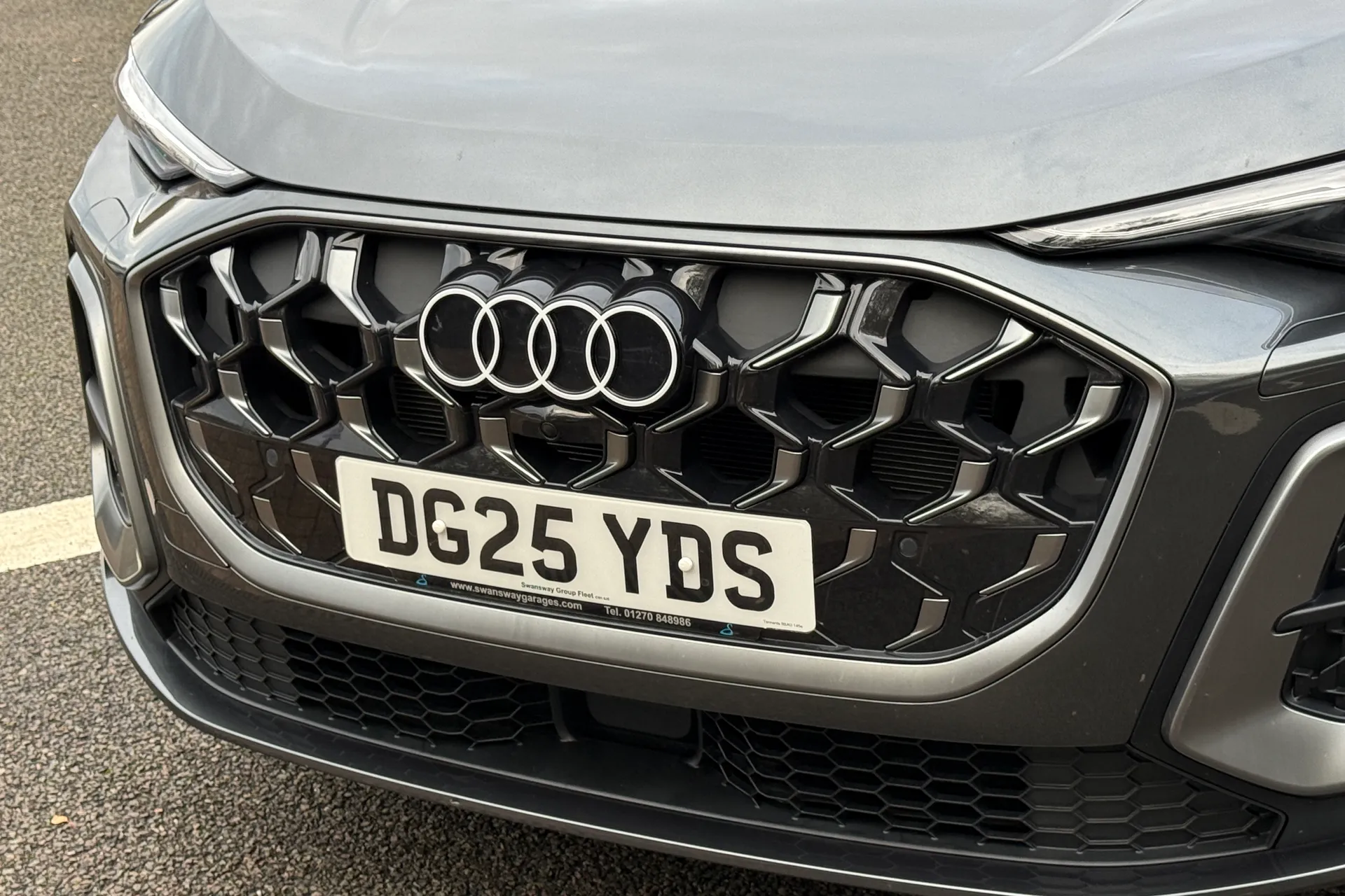 Audi Q5 thumbnail image number 23