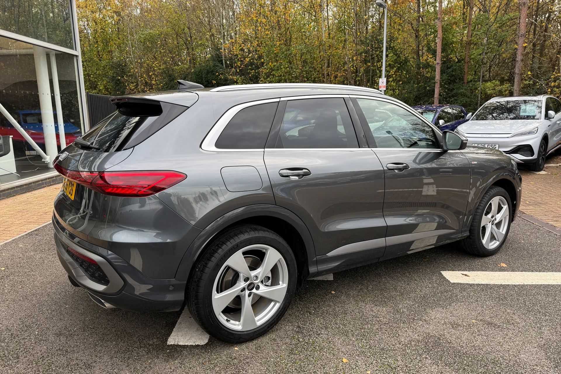 Audi Q5 thumbnail image number 14