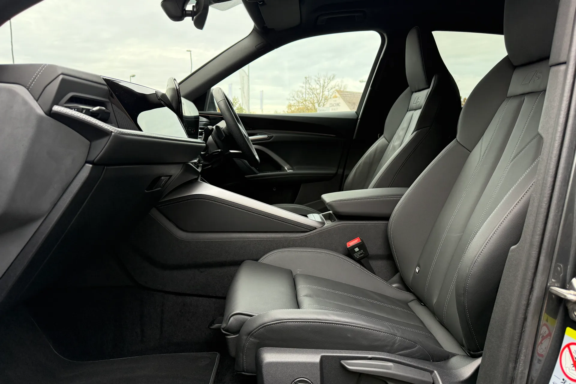 Audi Q5 thumbnail image number 61