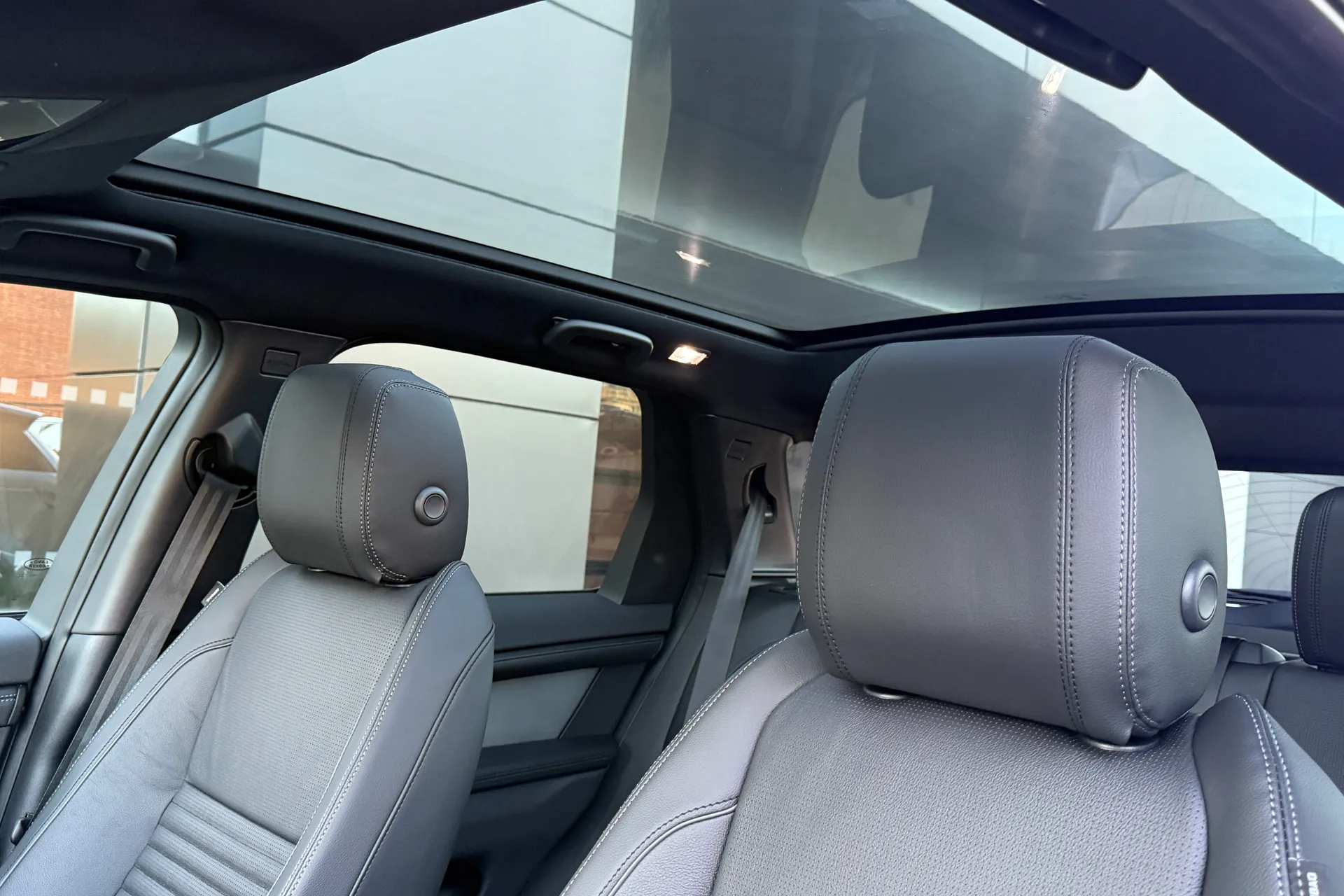 LAND ROVER DISCOVERY SPORT thumbnail image number 49