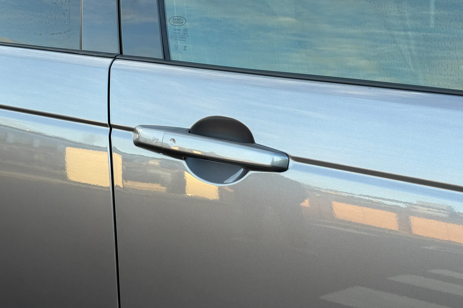 LAND ROVER DISCOVERY SPORT thumbnail image number 35