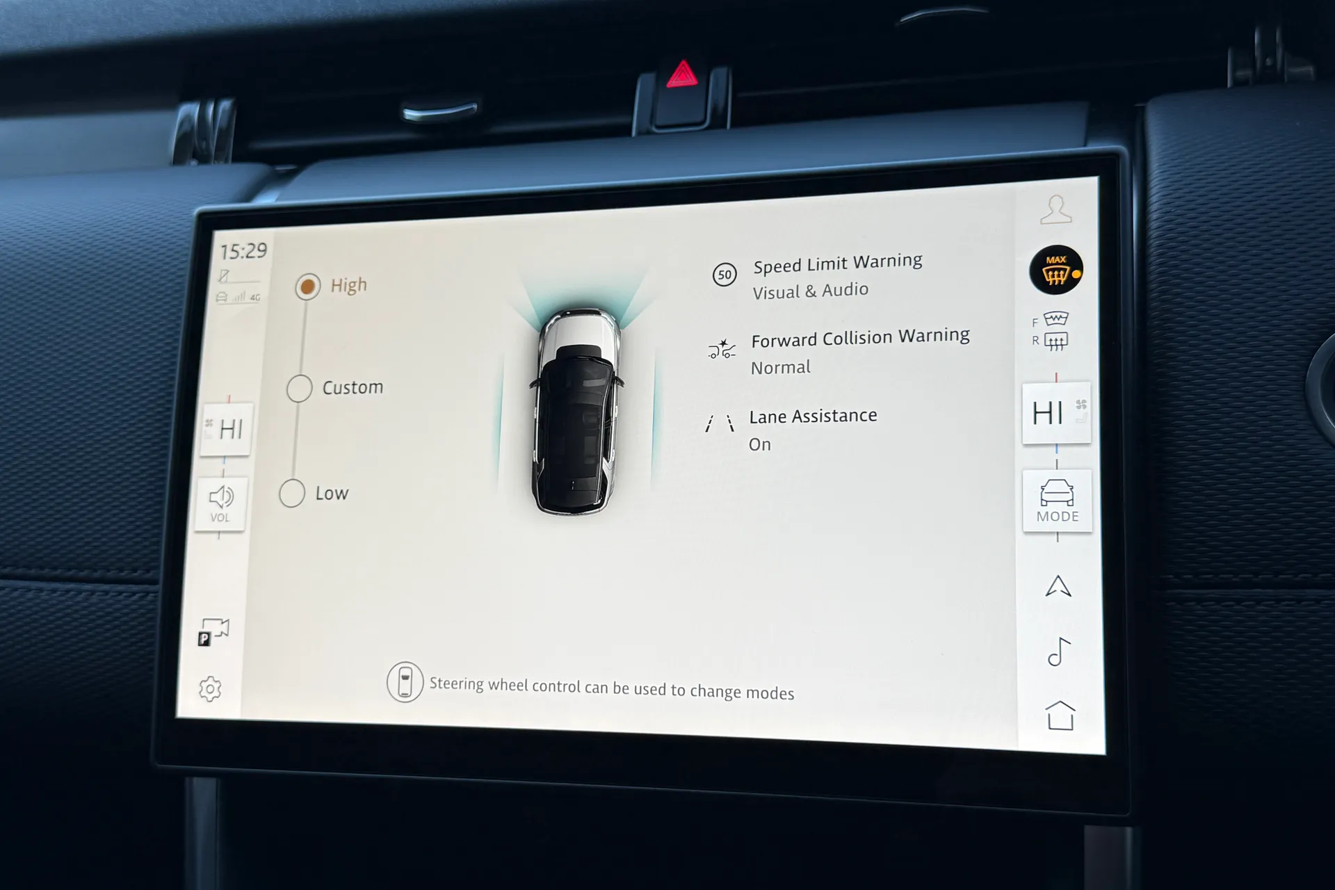 LAND ROVER DISCOVERY SPORT thumbnail image number 25