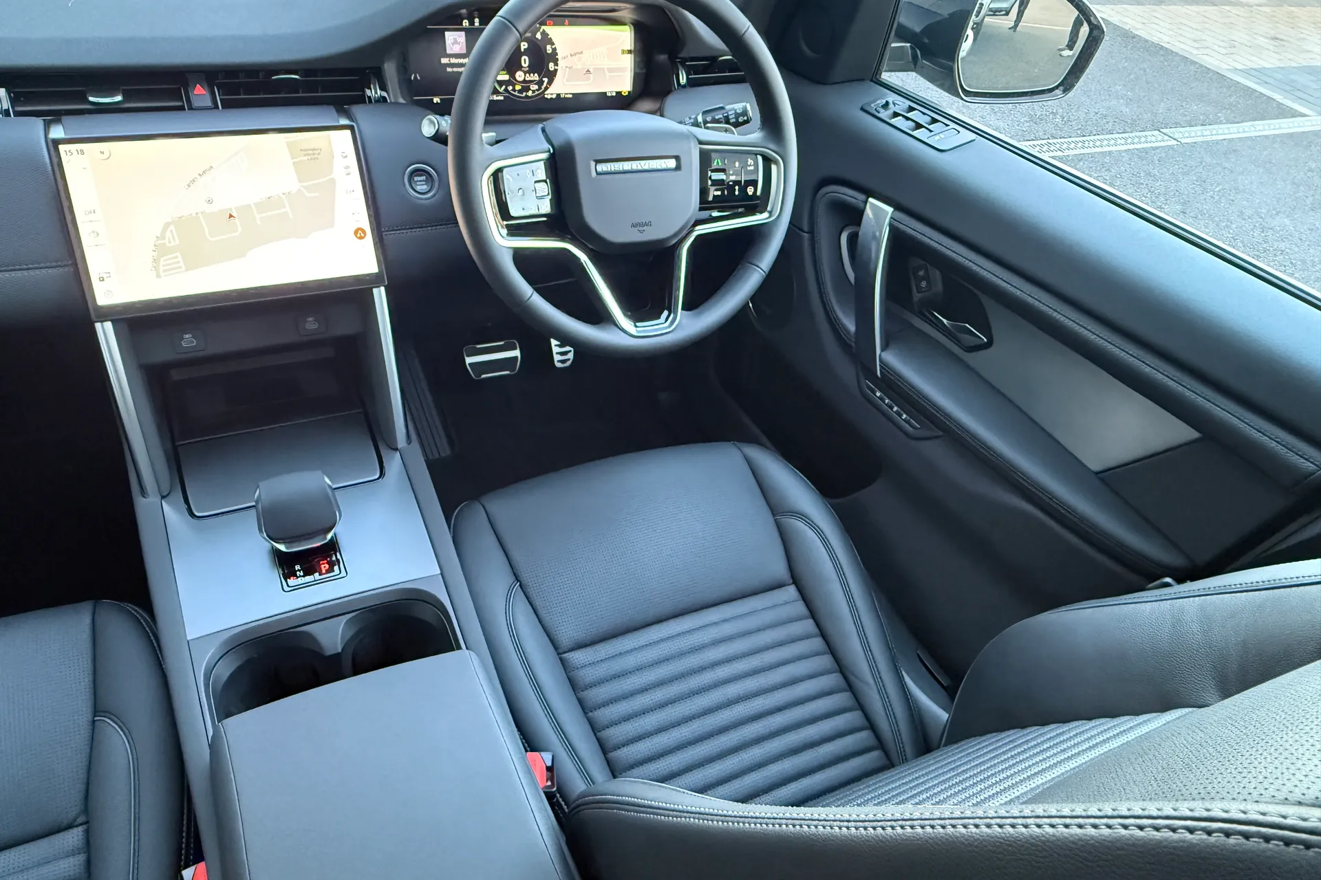 LAND ROVER DISCOVERY SPORT thumbnail image number 39