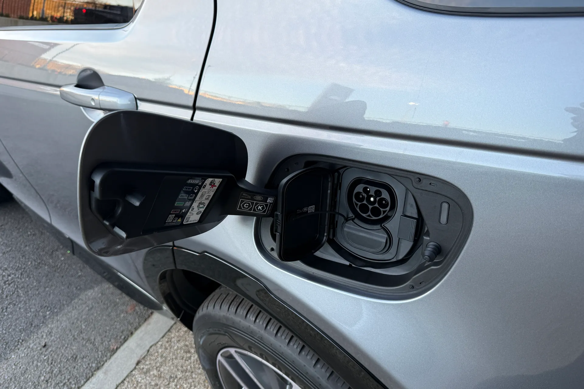 LAND ROVER DISCOVERY SPORT thumbnail image number 45