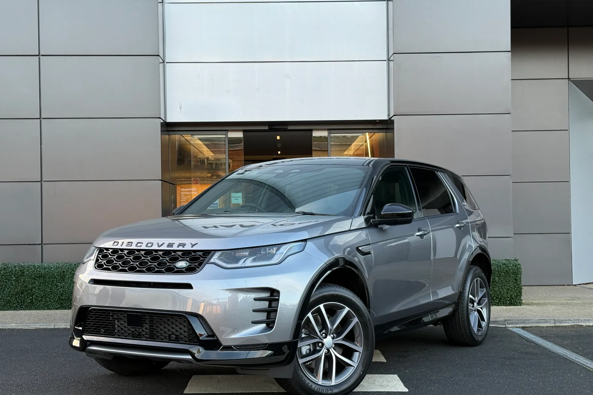 LAND ROVER DISCOVERY SPORT thumbnail image number 7