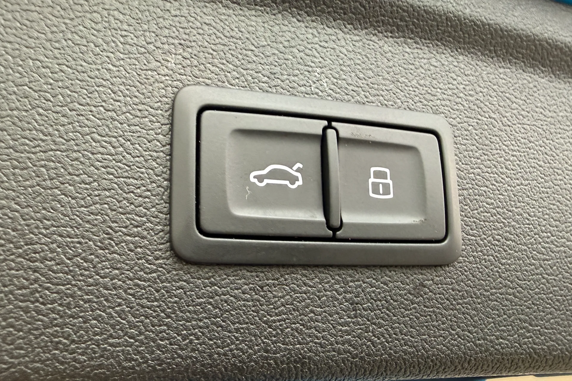 Audi RS3 thumbnail image number 34