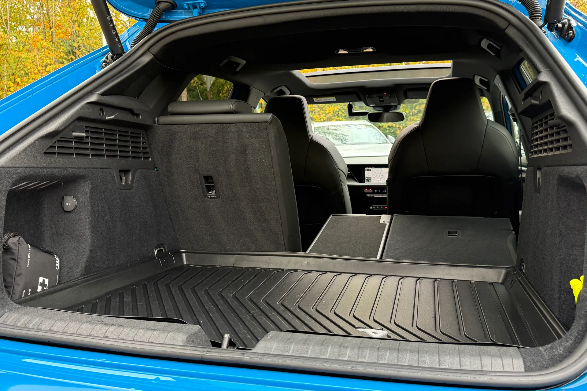 Audi RS3 thumbnail image number 35