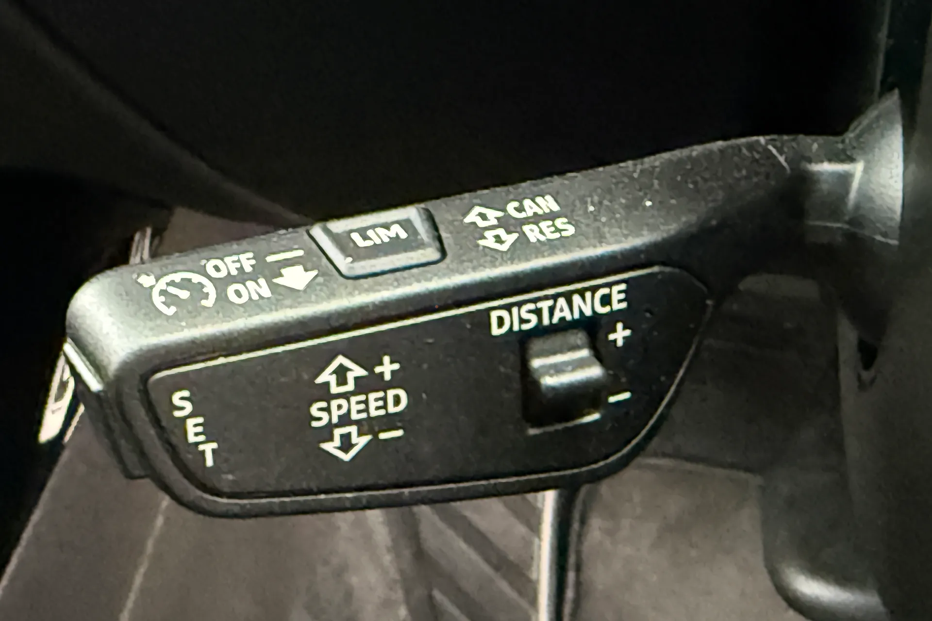 Audi RS3 thumbnail image number 63