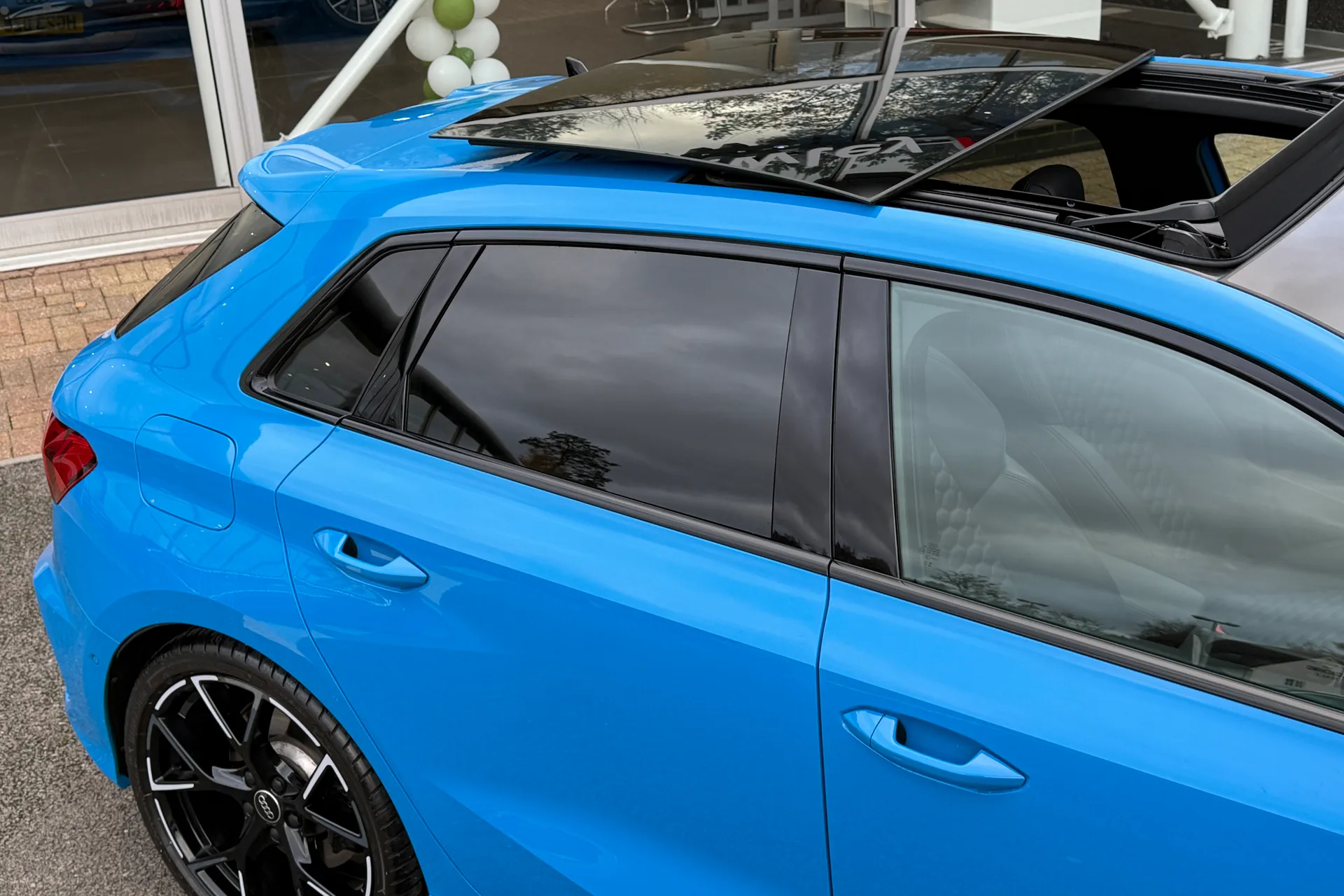 Audi RS3 thumbnail image number 38