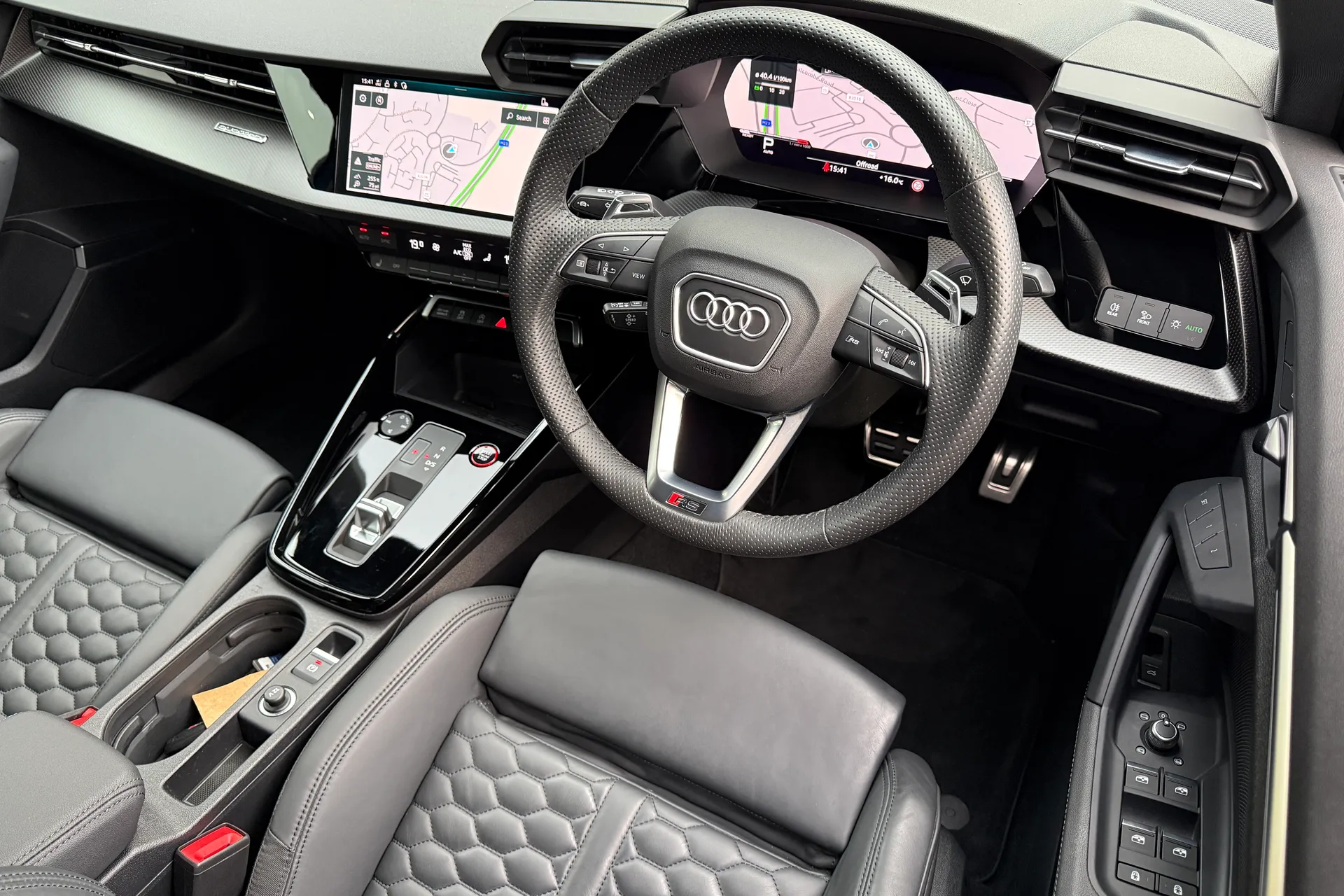 Audi RS3 thumbnail image number 16