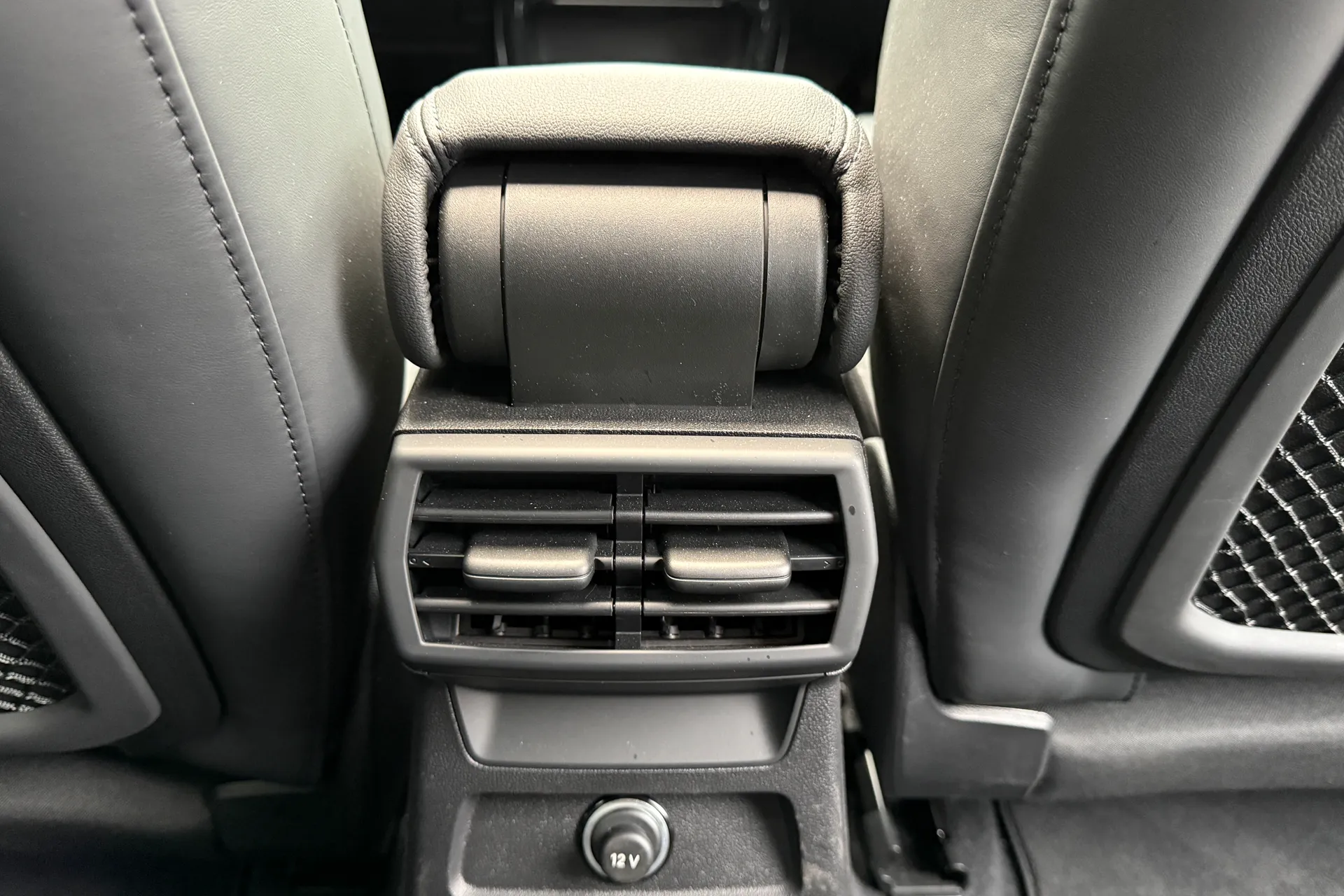 Audi RS3 thumbnail image number 29